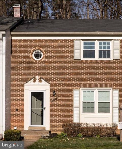 Photo of 6851 Brian Michael Court, SPRINGFIELD, VA 22153 (MLS # VAFX2305268)
