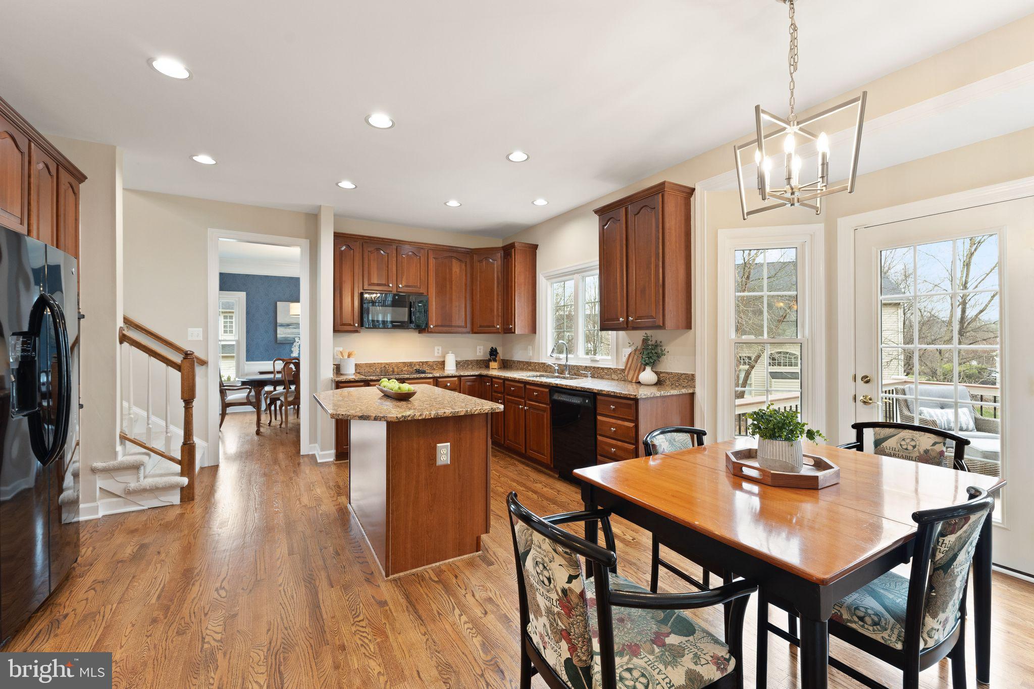 POTOMAC STATION - Residential