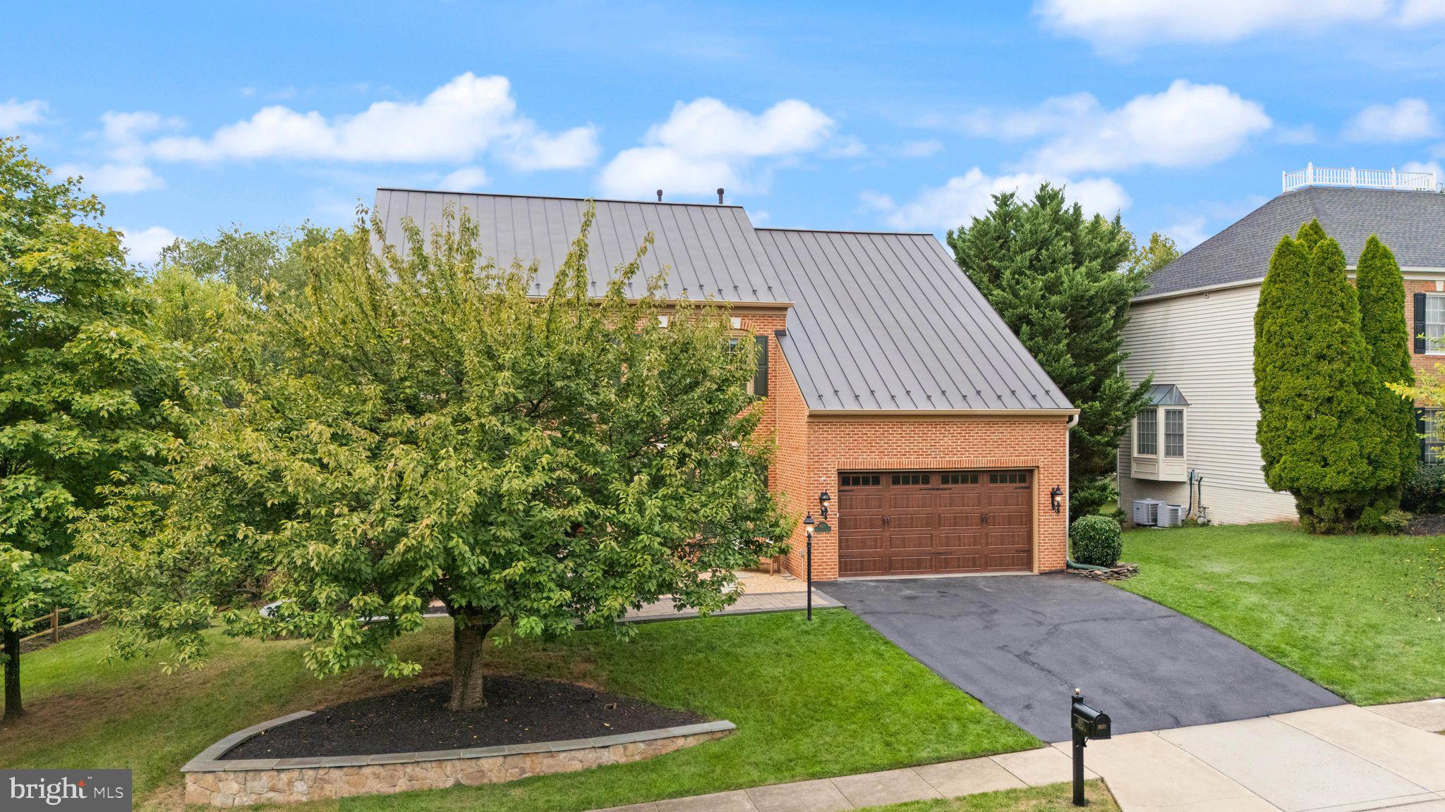 POTOMAC STATION - Residential