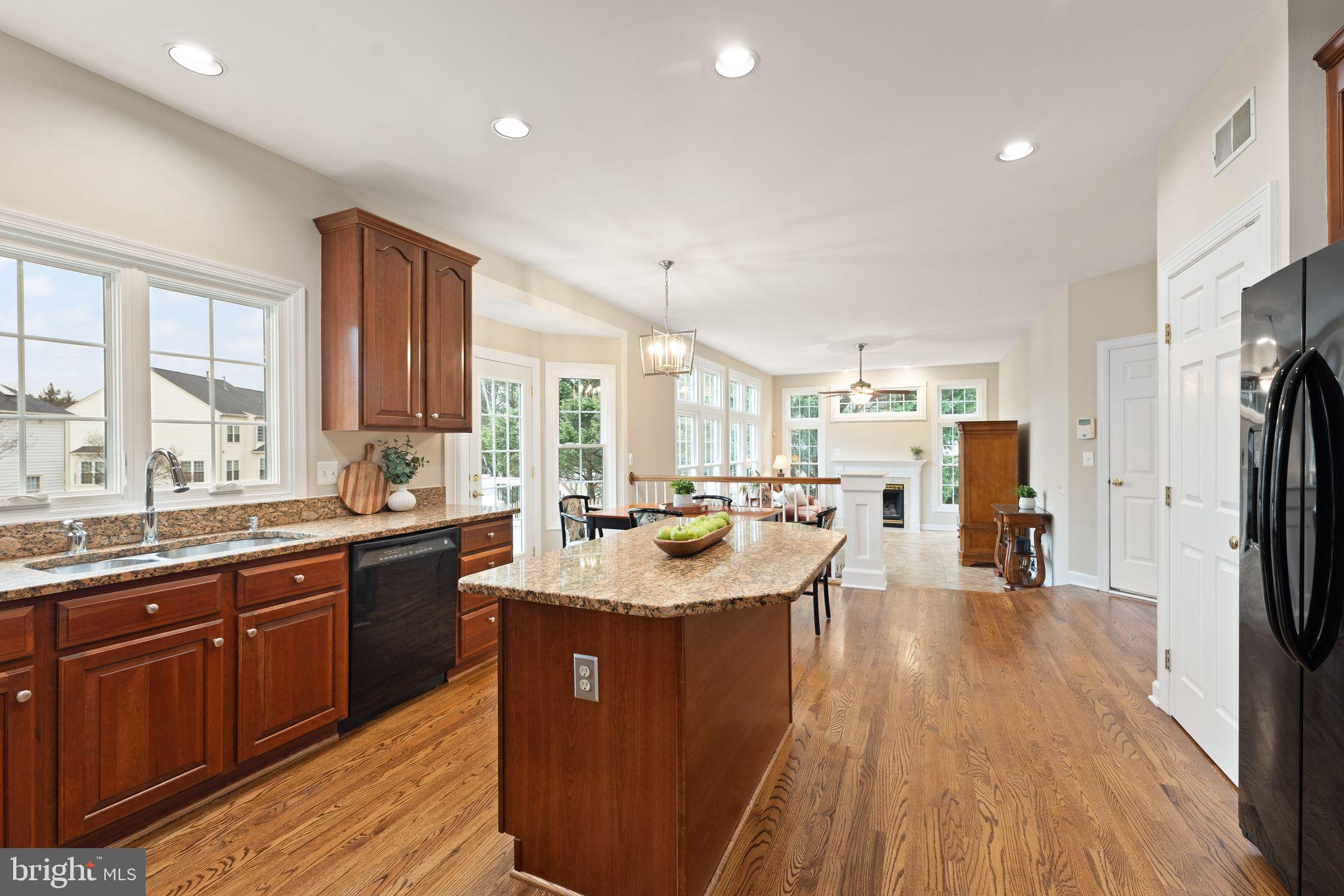 POTOMAC STATION - Residential