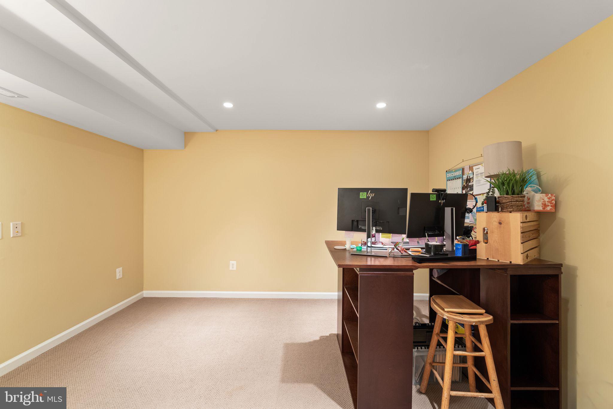 POTOMAC STATION - Residential