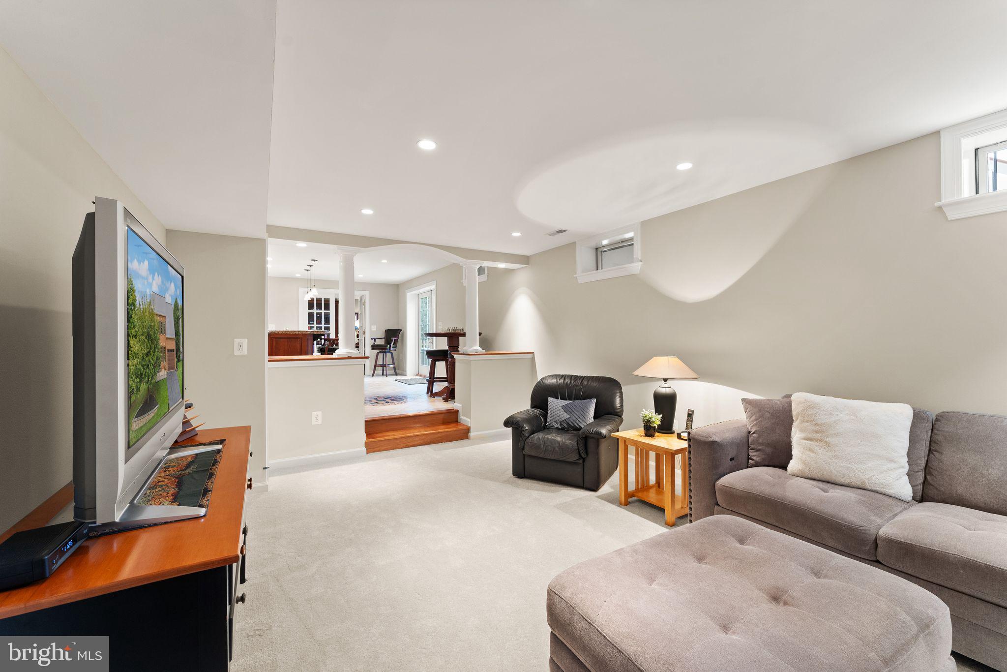 POTOMAC STATION - Residential