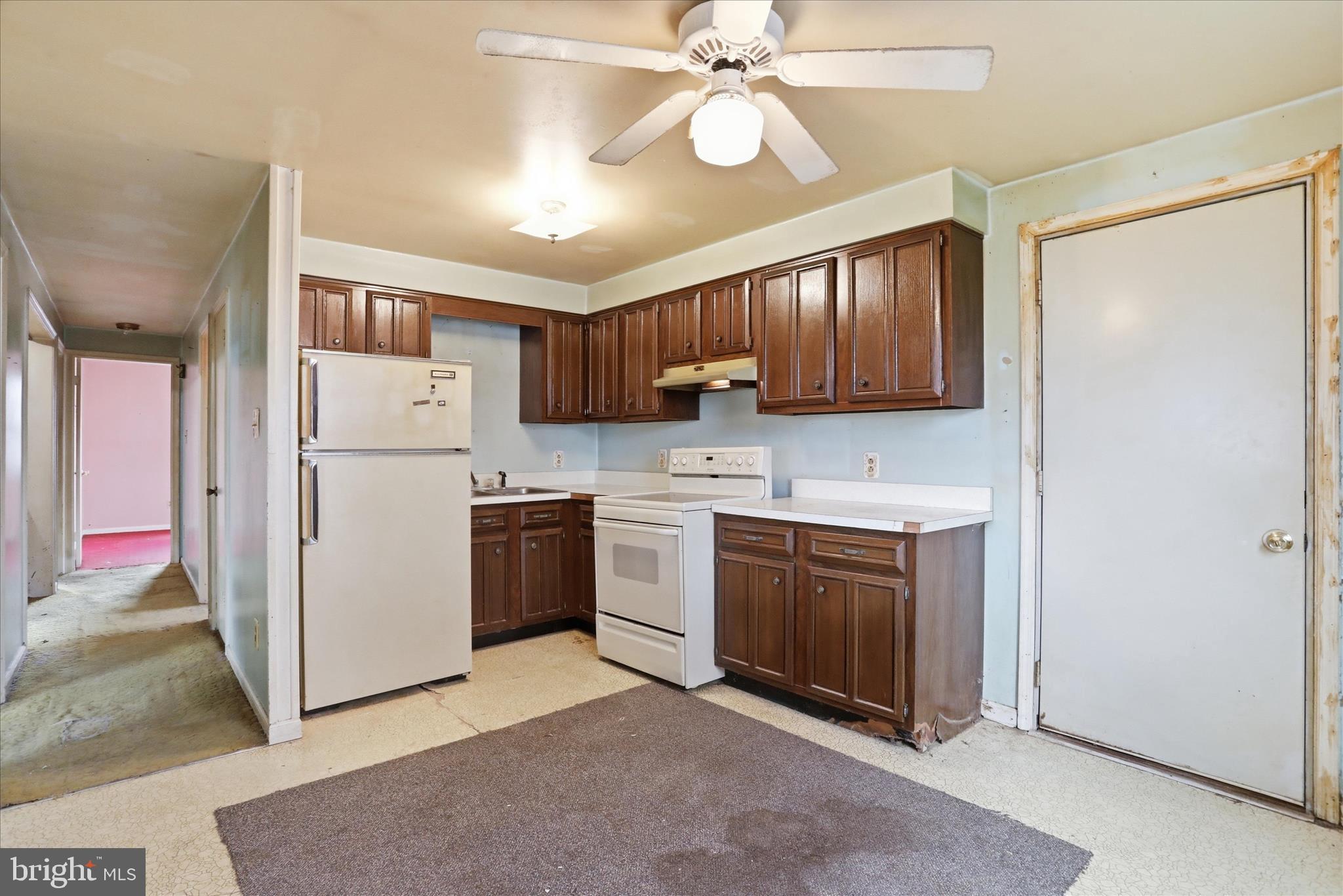 FOX GLEN - Residential