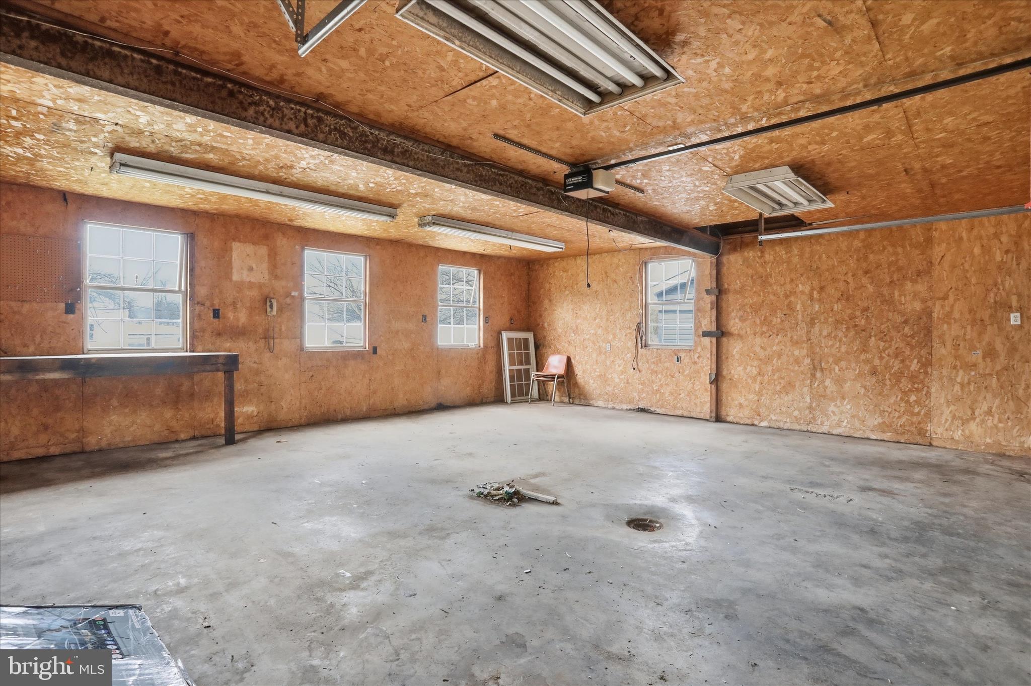 FOX GLEN - Residential