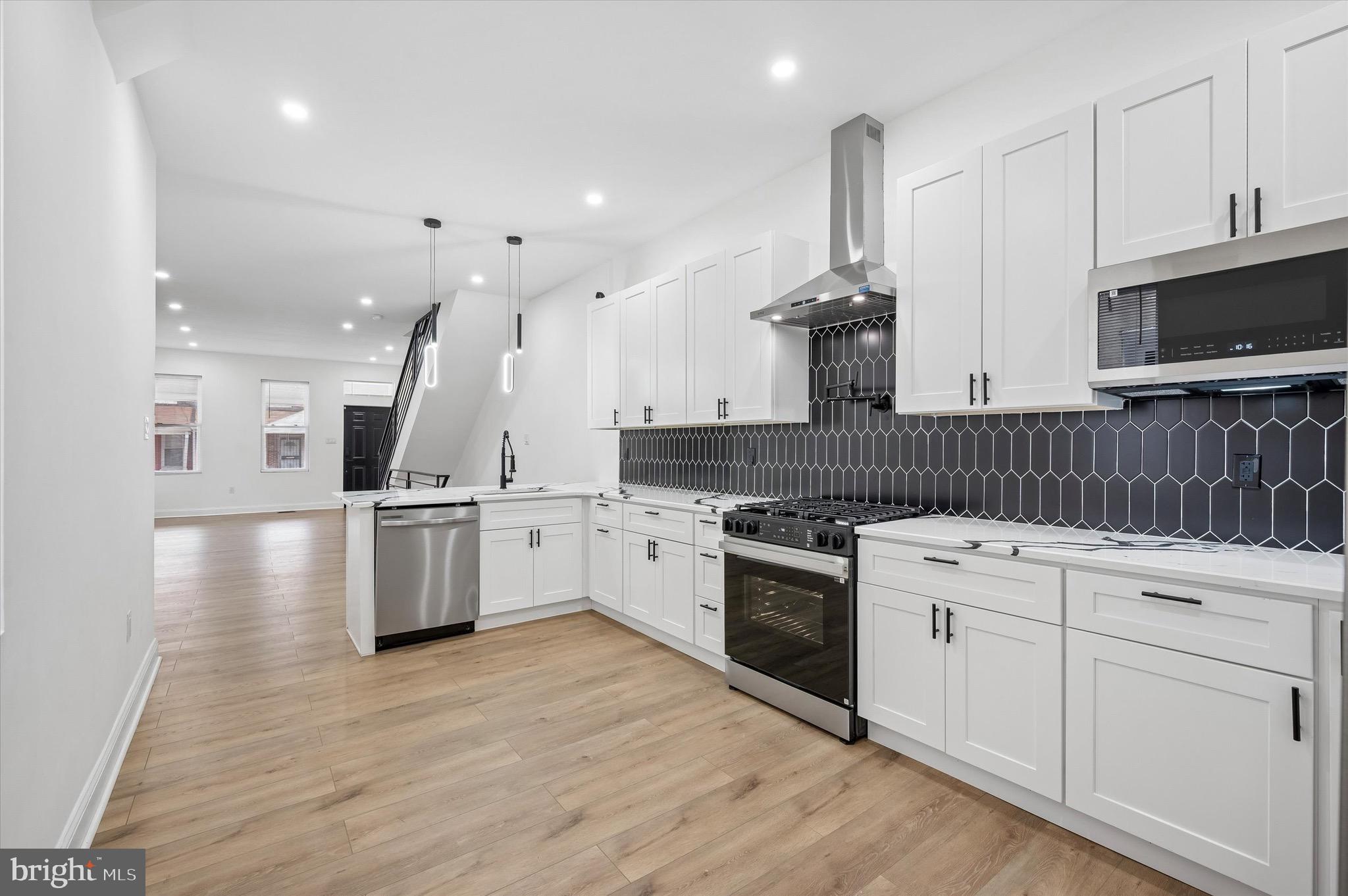 CARROLL PARK - Residential