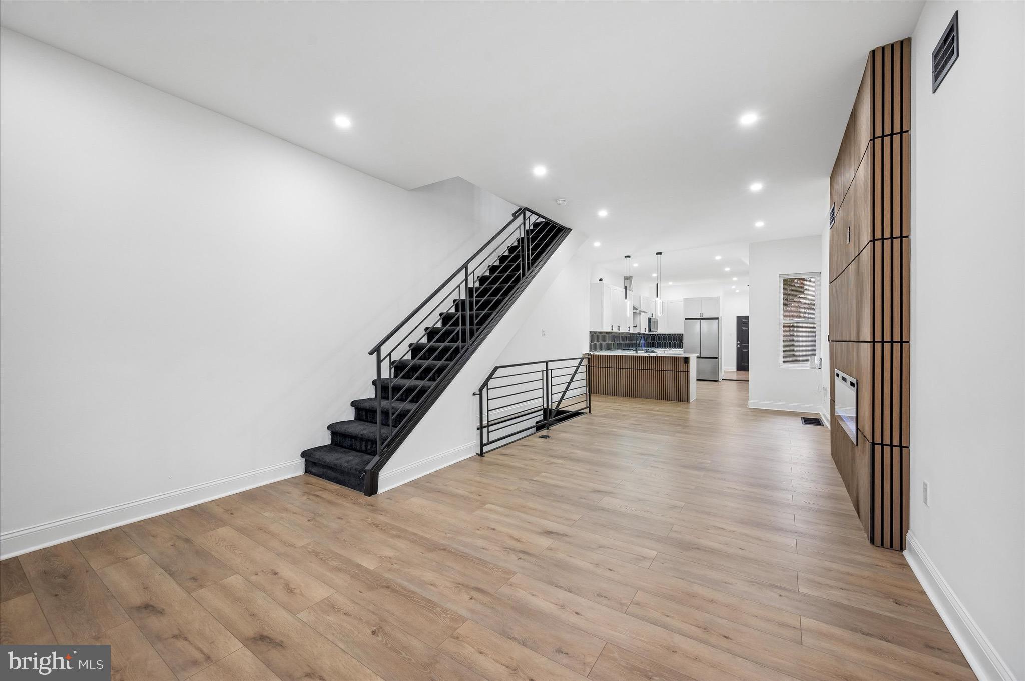 CARROLL PARK - Residential