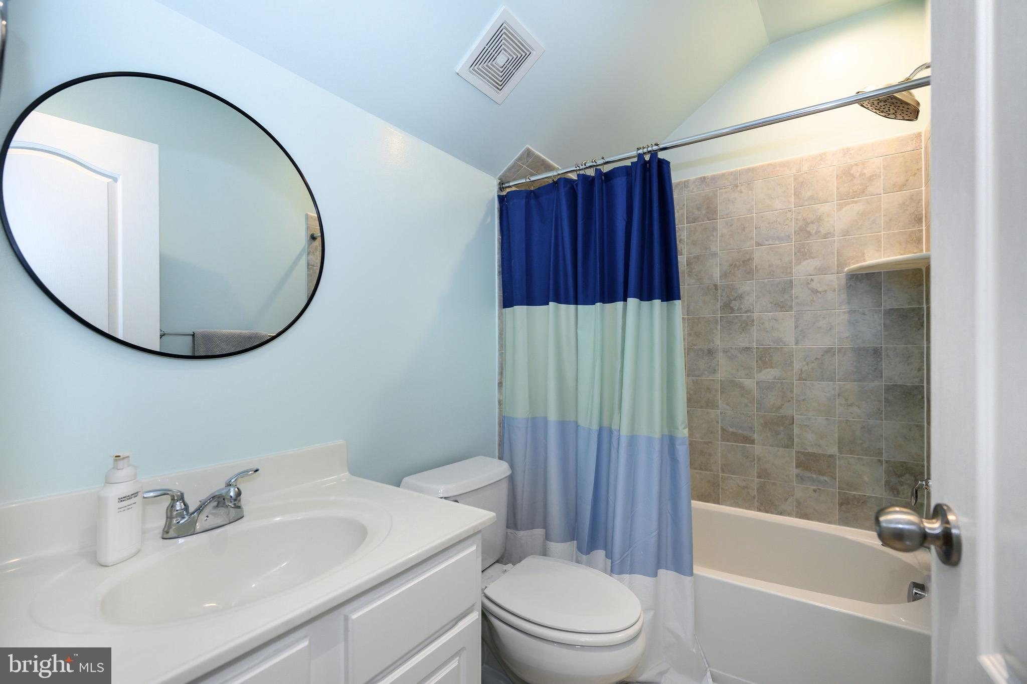 GIBSONS GRANT - Residential