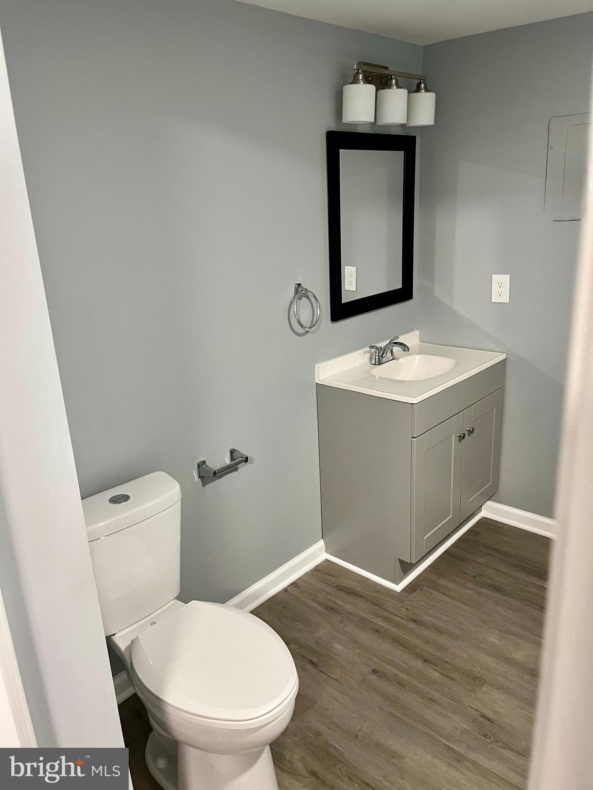 10595 TWIN RIVERS ROAD