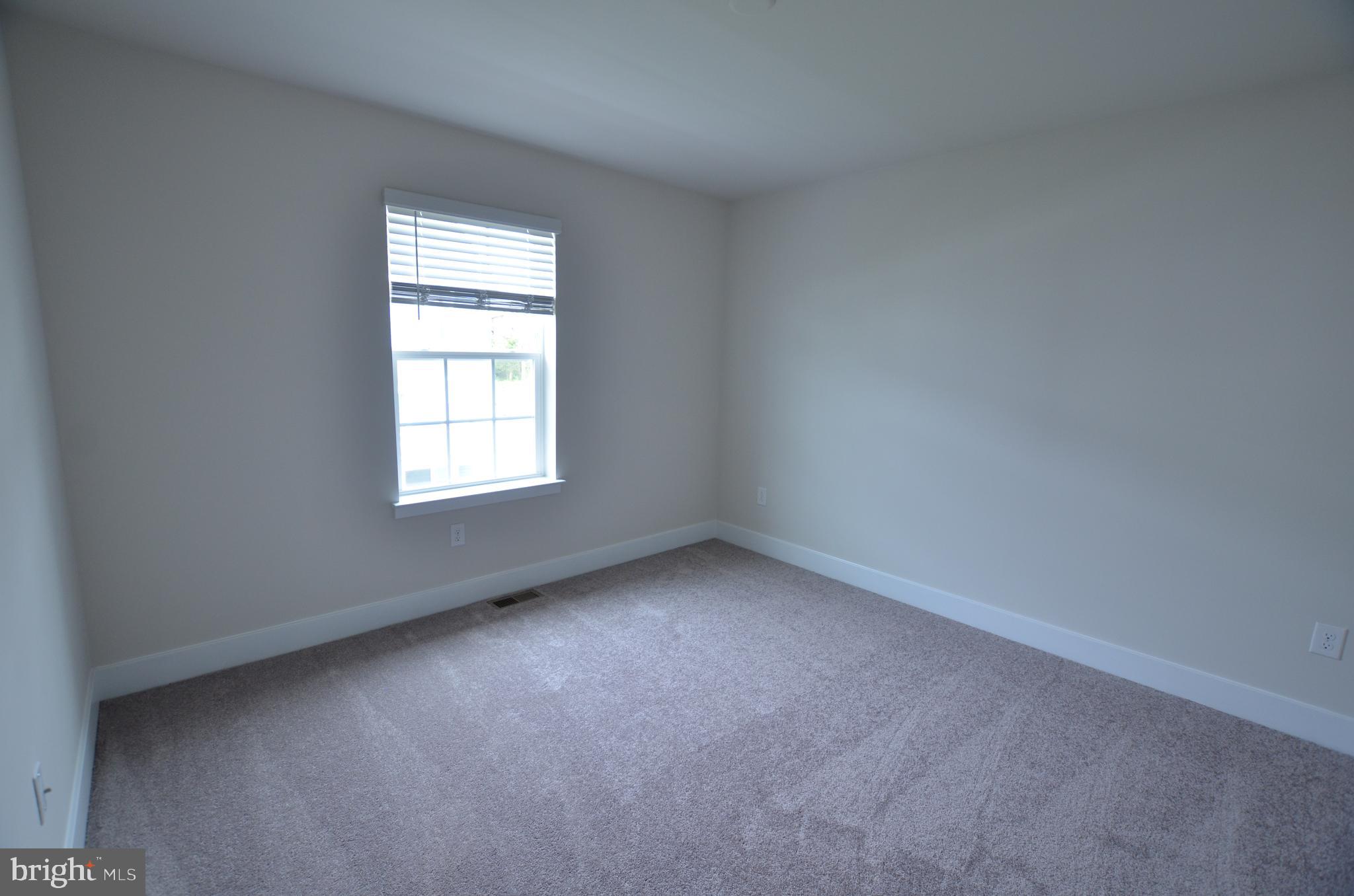 PATAPSCO GLEN - Residential Lease