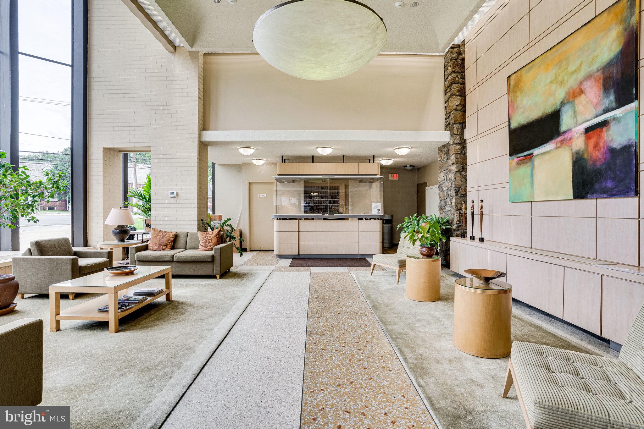 RIVIERA OF CHEVY CHASE - Residential