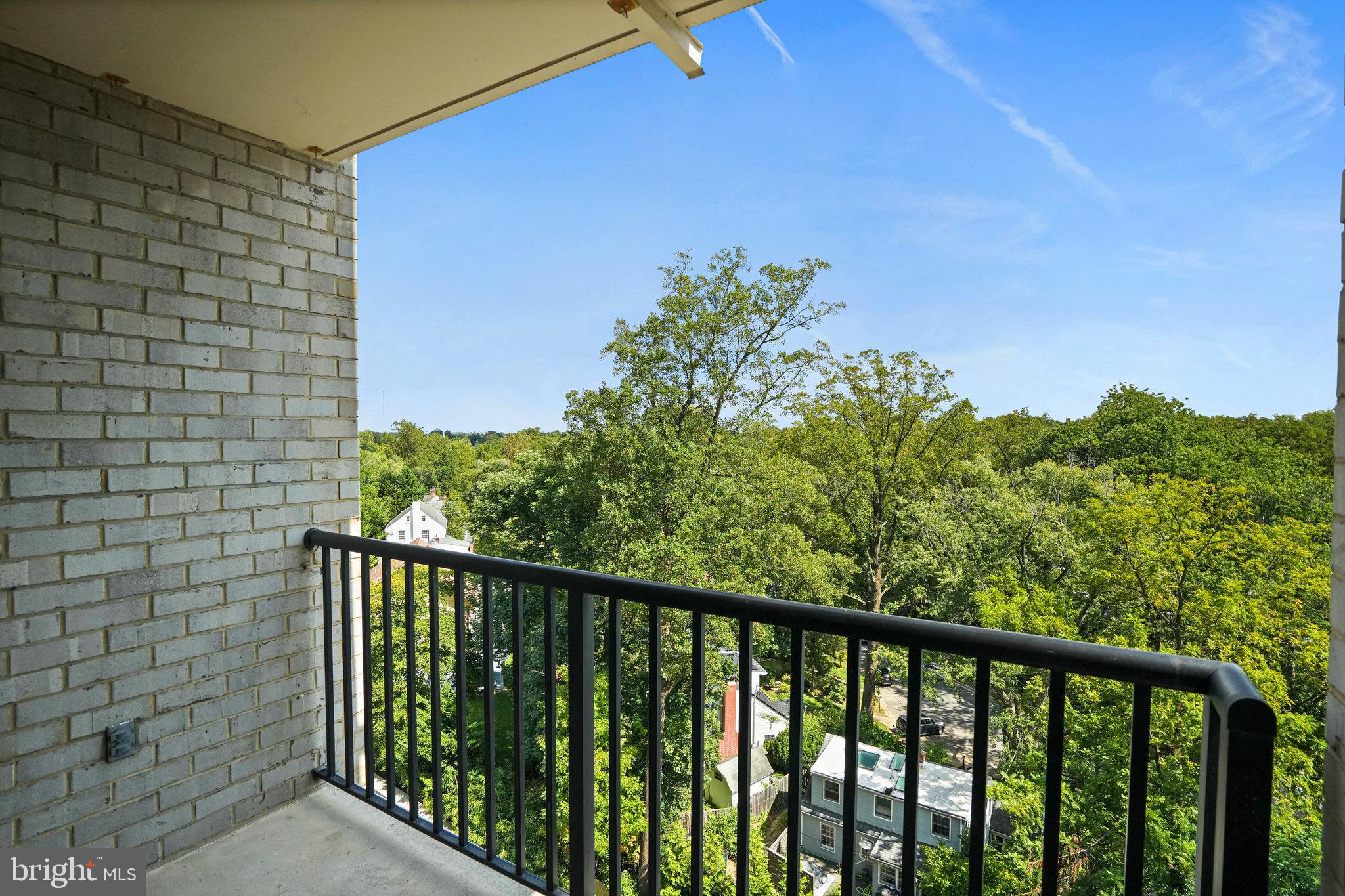 RIVIERA OF CHEVY CHASE - Residential