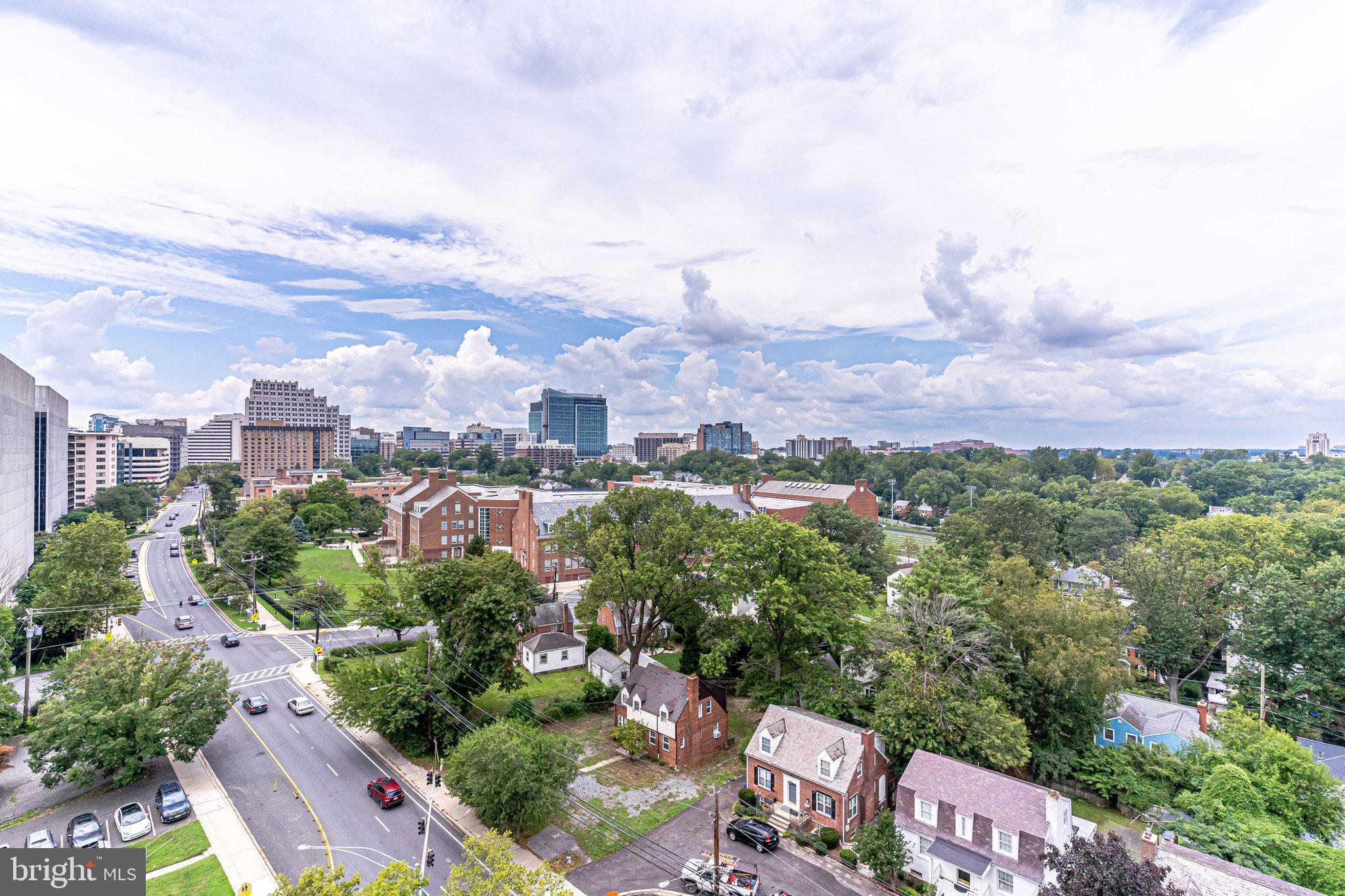 RIVIERA OF CHEVY CHASE - Residential