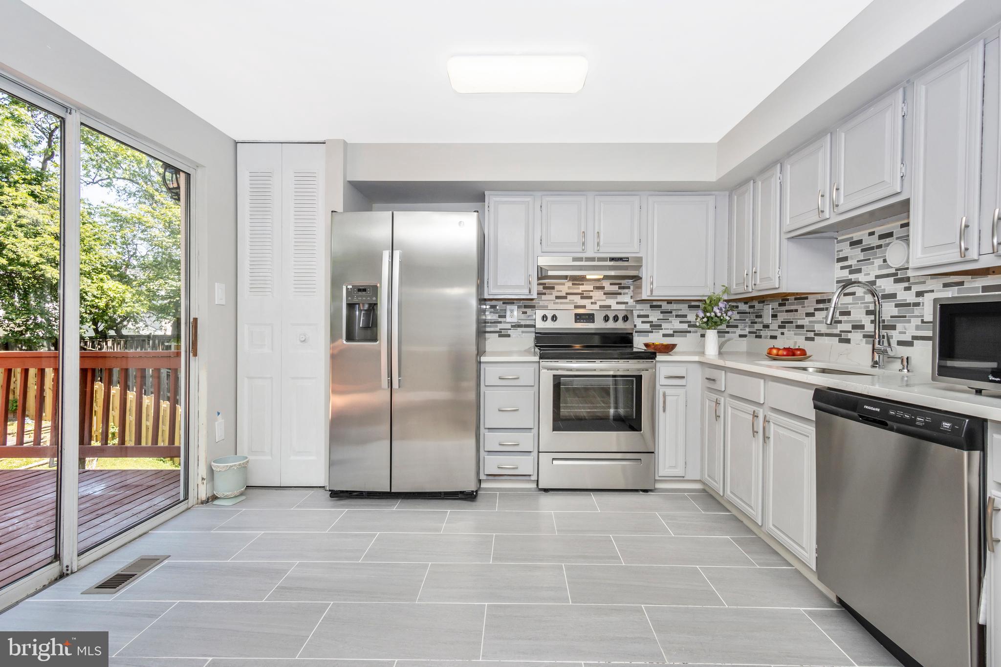 BLUNT COMMONS - Residential