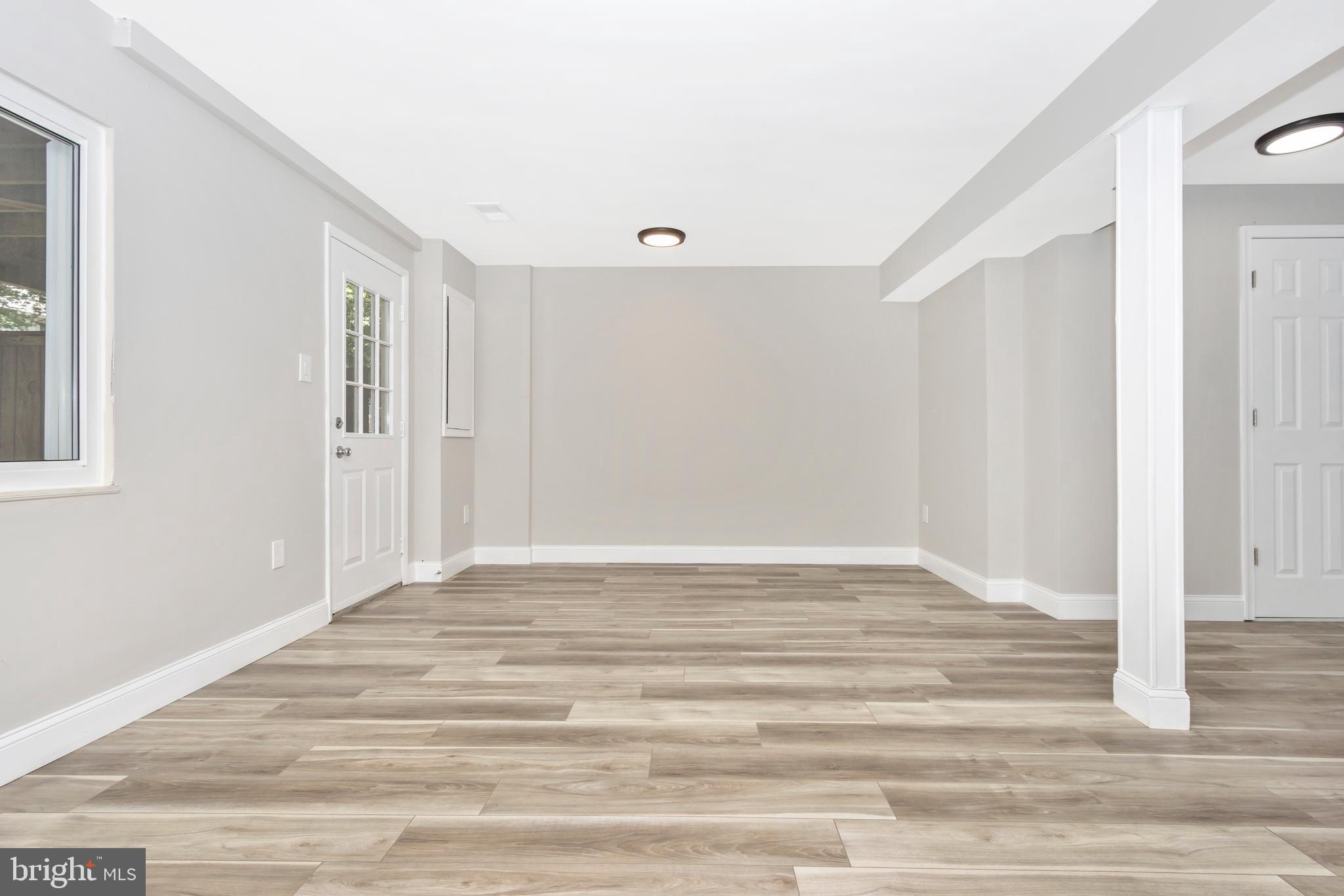 BLUNT COMMONS - Residential