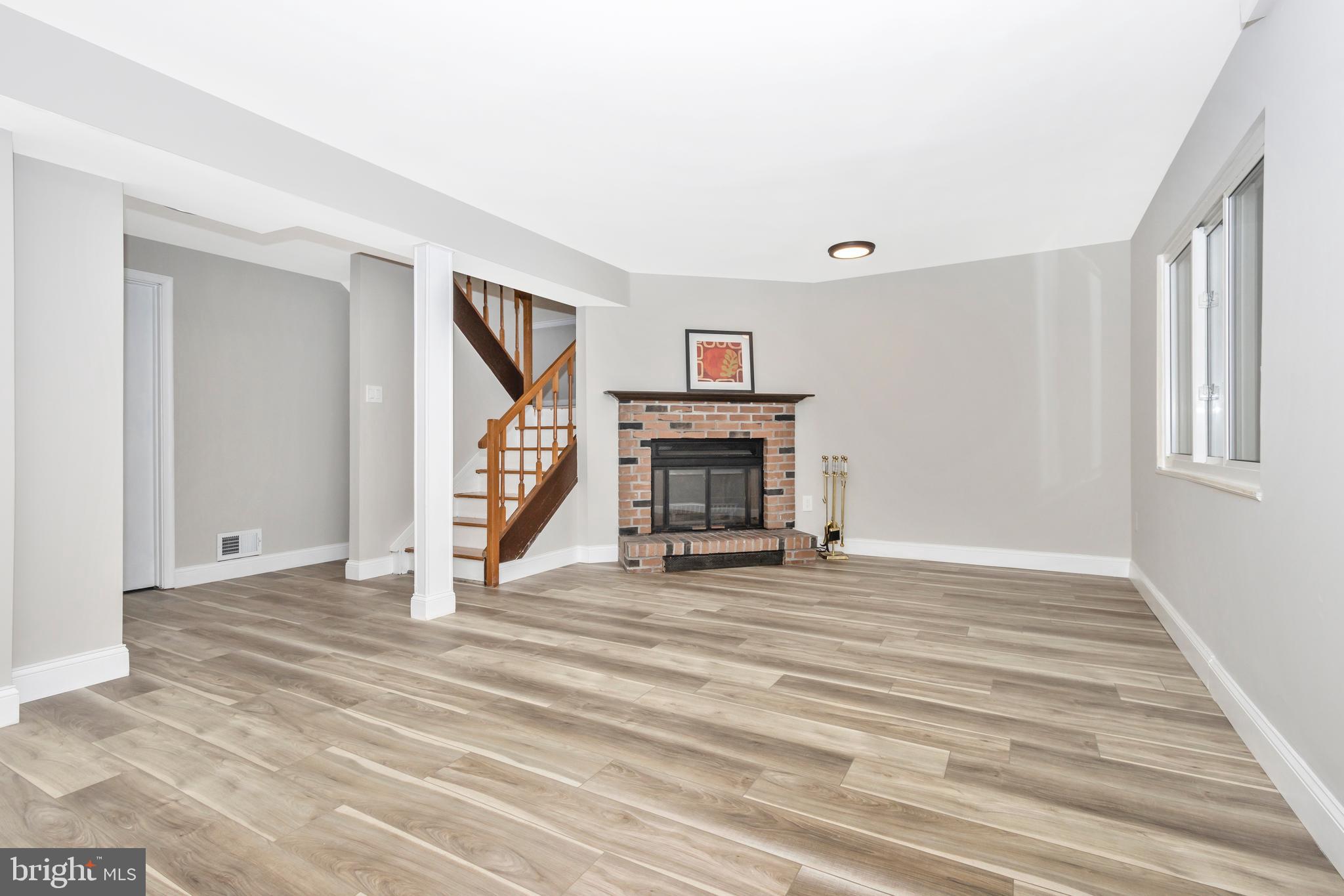 BLUNT COMMONS - Residential