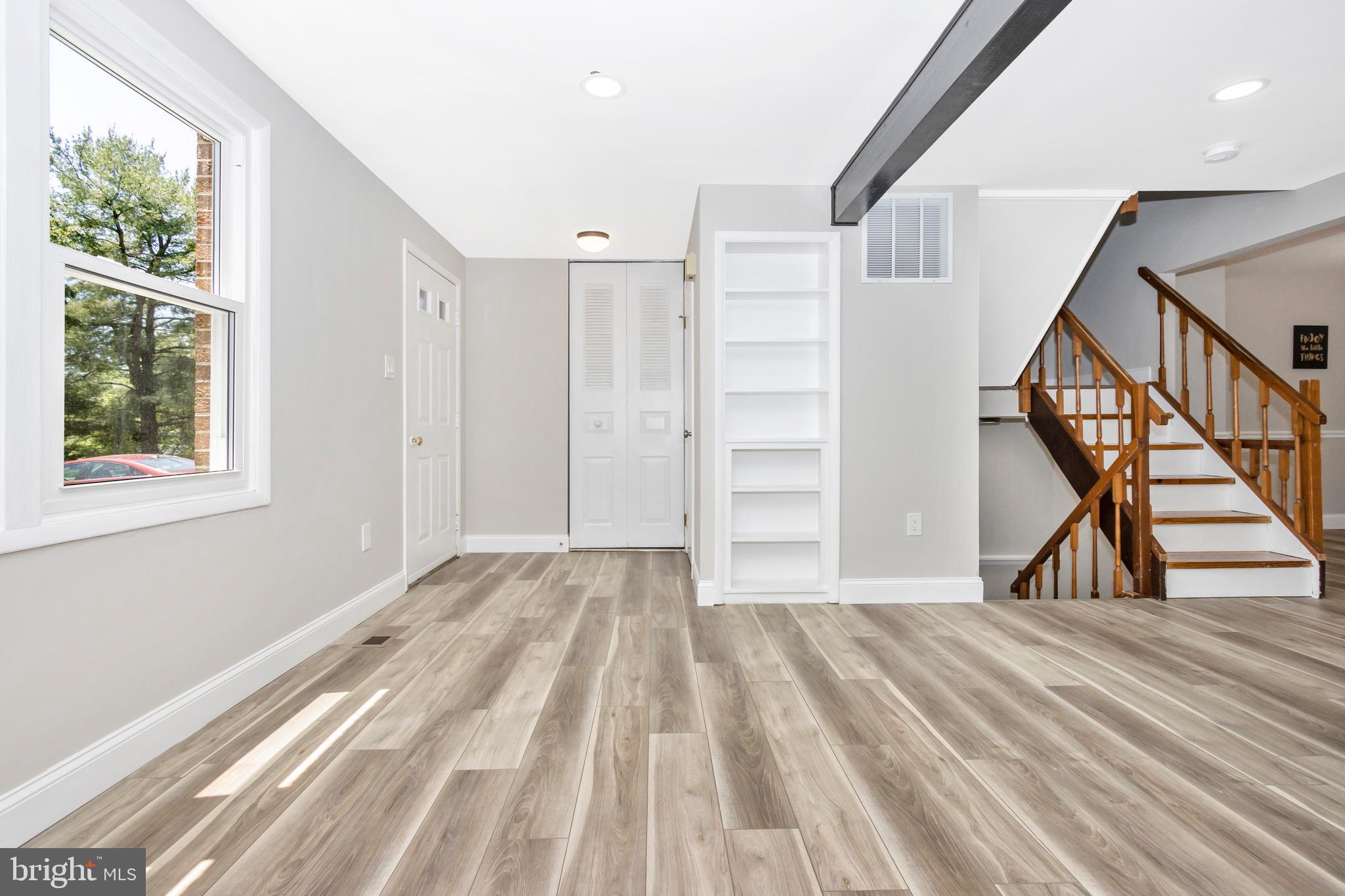 BLUNT COMMONS - Residential