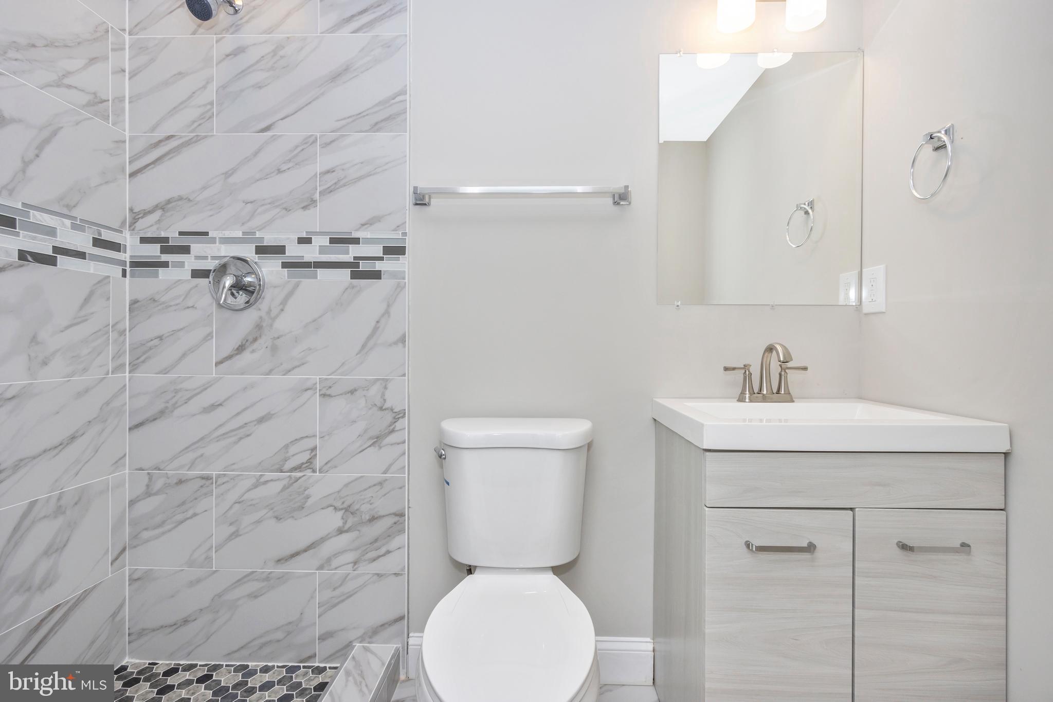 BLUNT COMMONS - Residential