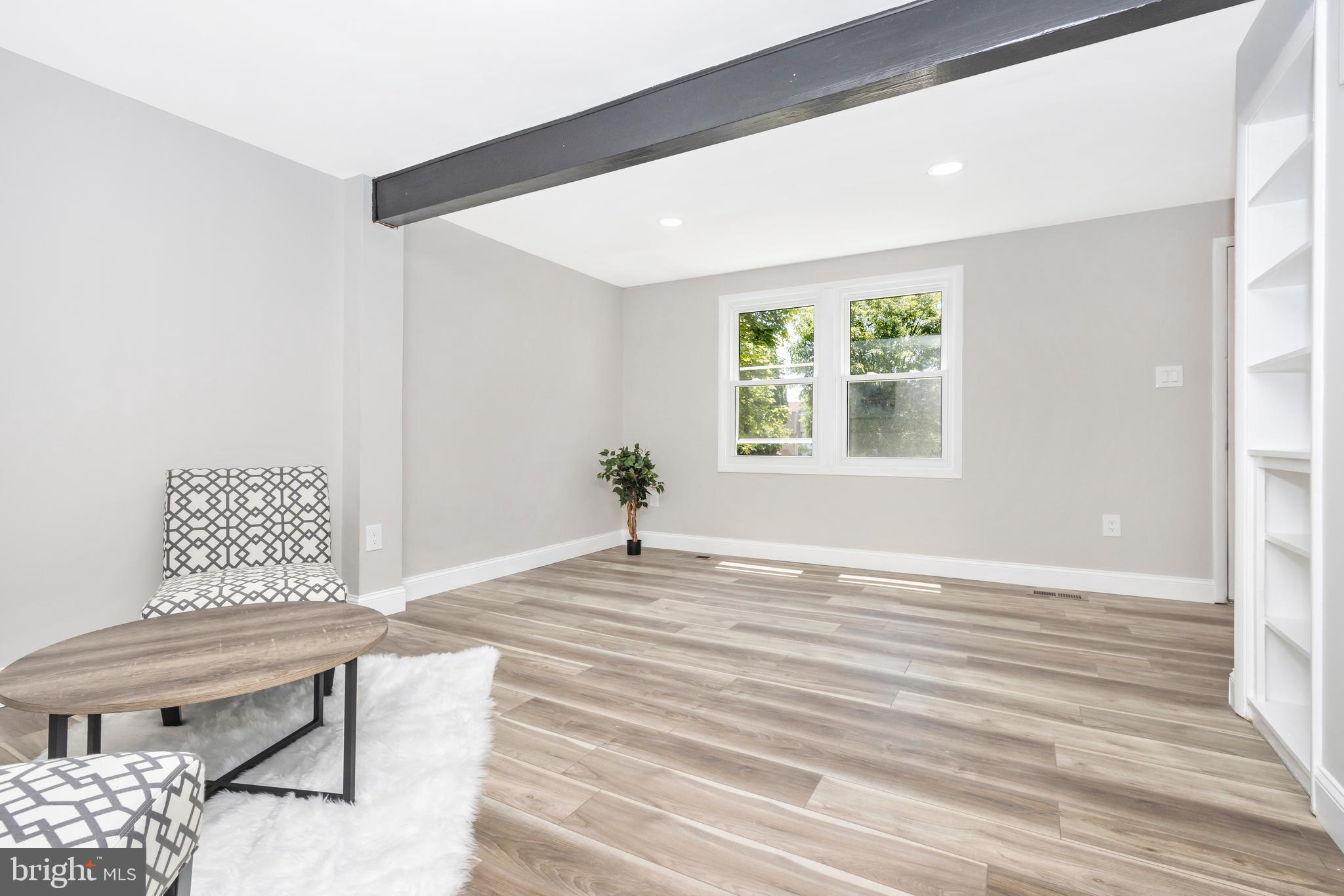 BLUNT COMMONS - Residential