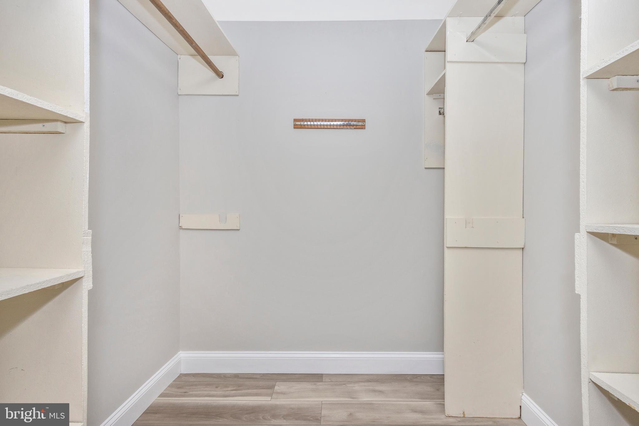 BLUNT COMMONS - Residential