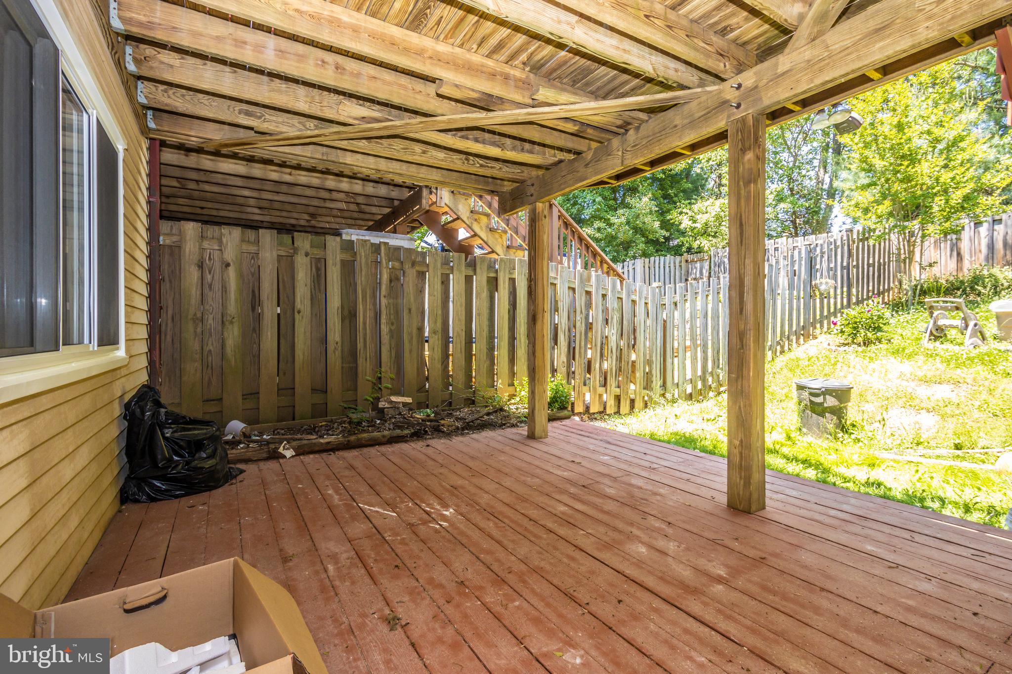 BLUNT COMMONS - Residential