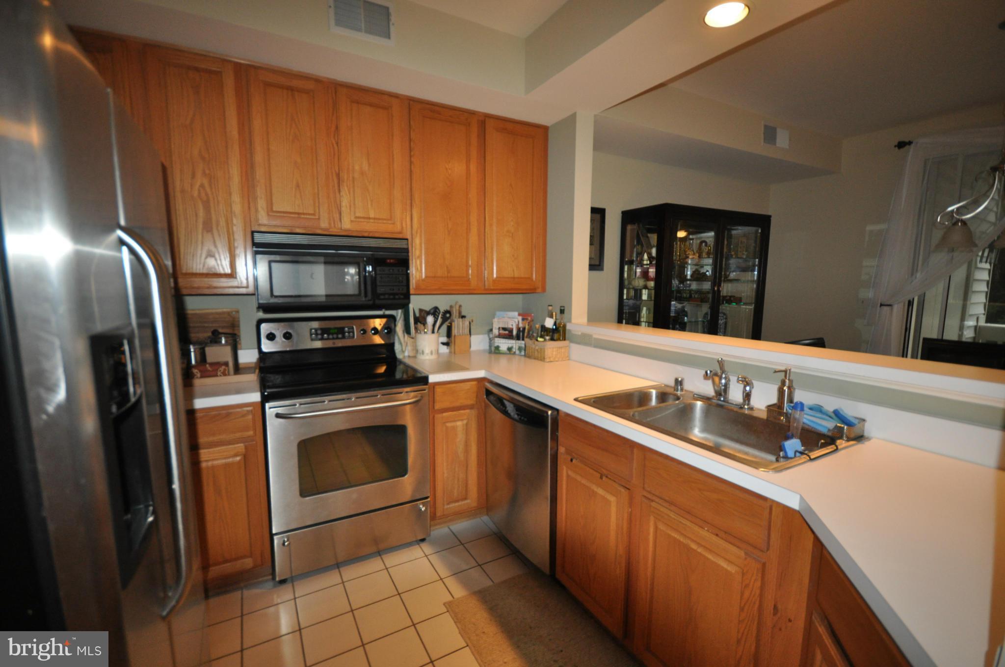 ETON SQUARE - Residential Lease