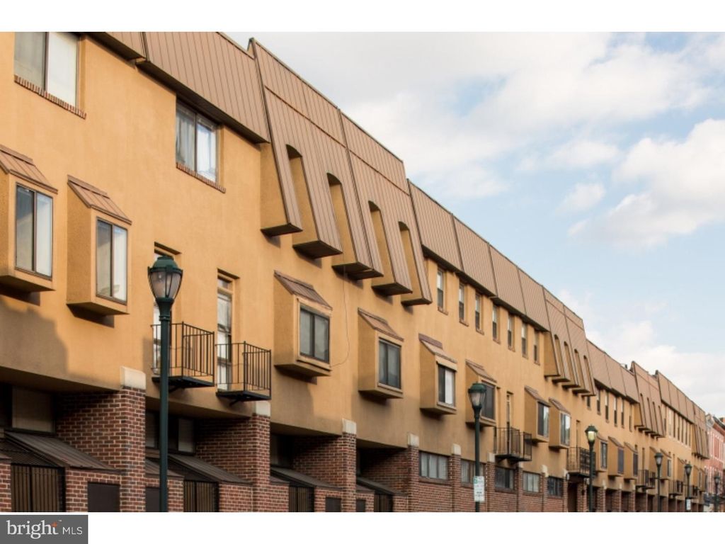 Photo of 2031 South Street #221, PHILADELPHIA, PA 19146 (MLS # PAPH2552438)