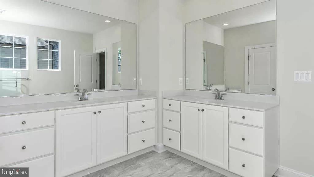 BRAMBLETON WEST PARK - Residential Lease