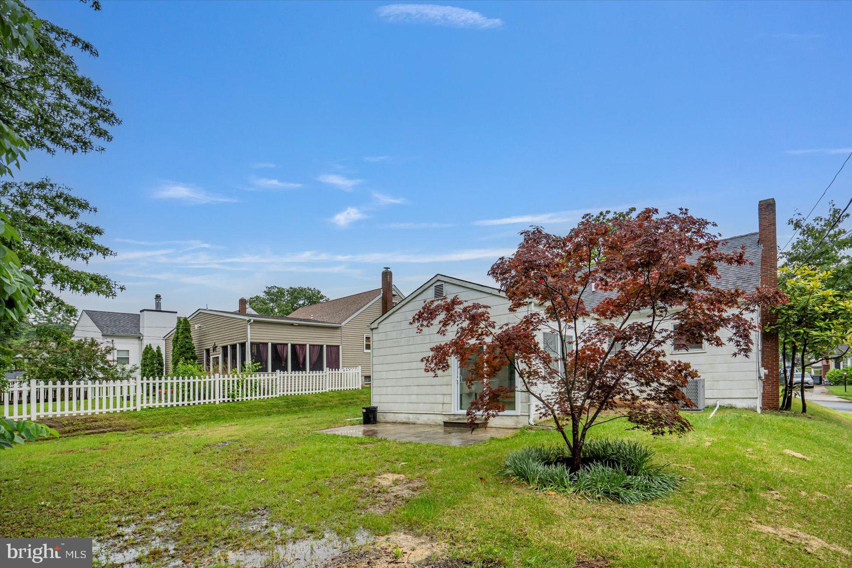 OAKLAND TERRACE - Residential