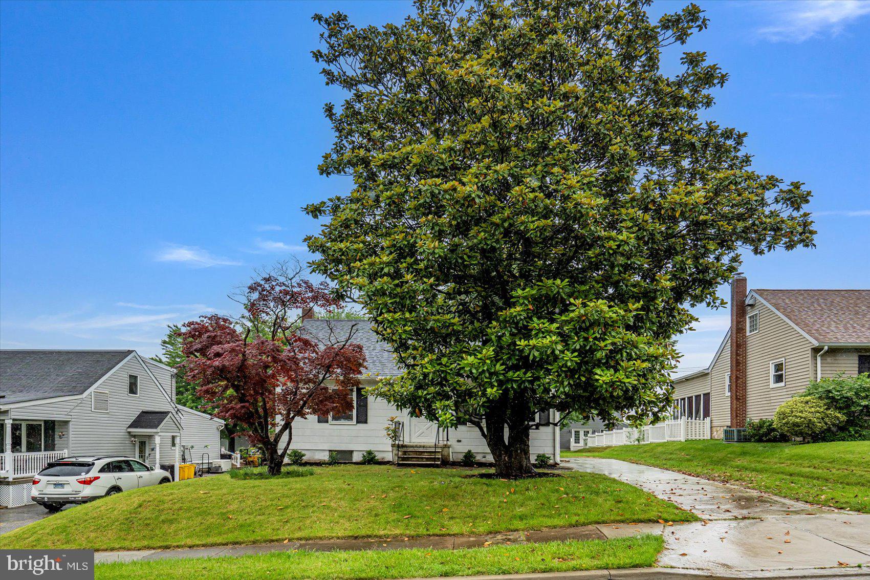 OAKLAND TERRACE - Residential