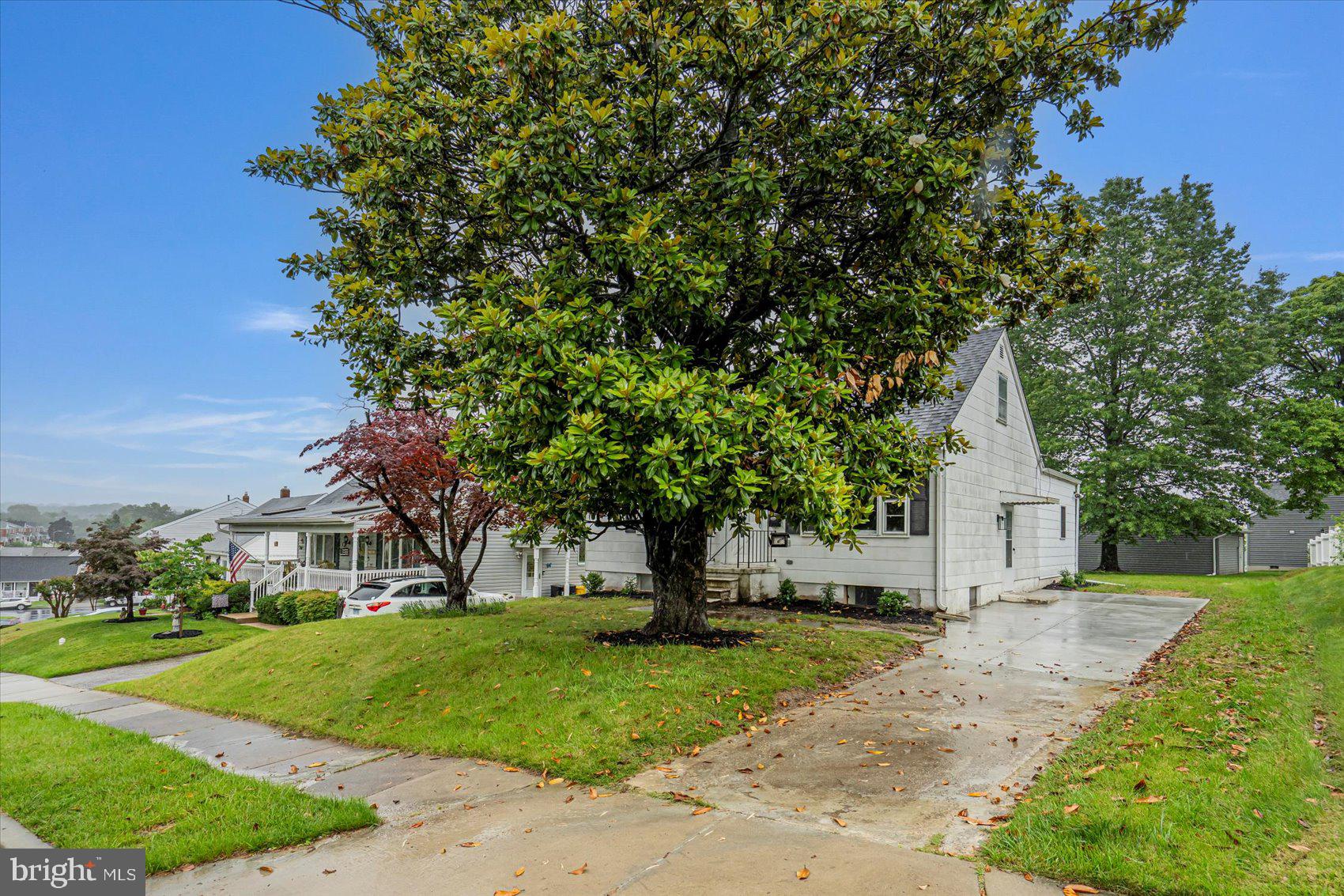 OAKLAND TERRACE - Residential