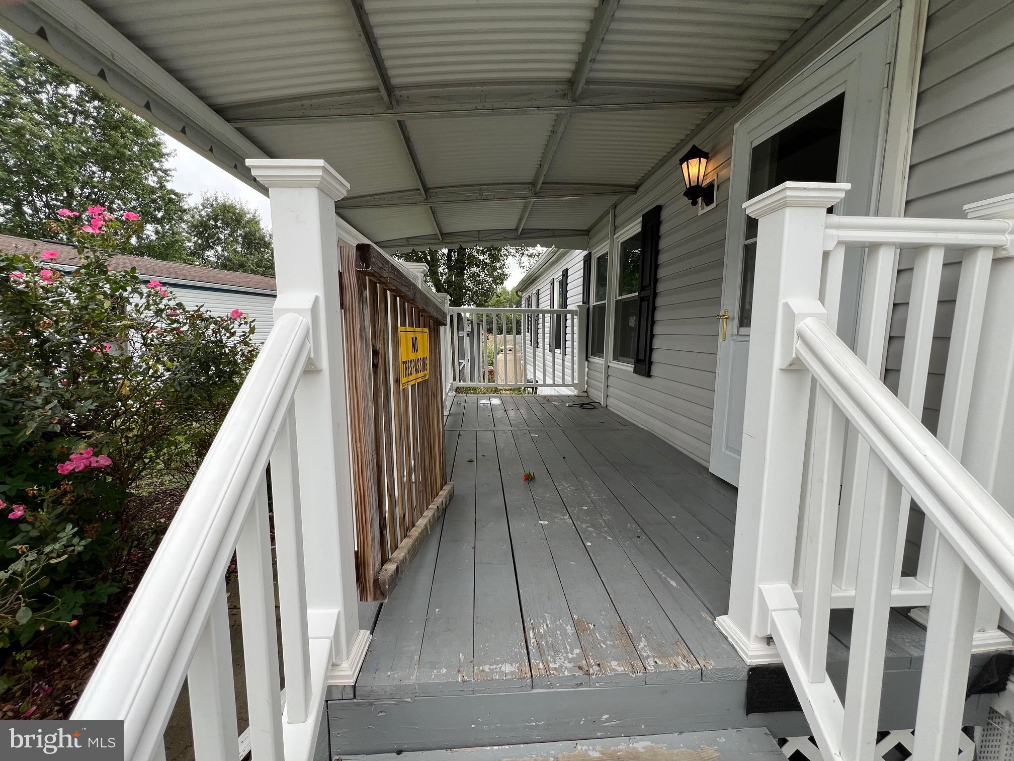 HARFORD MOBILE VILLAGE - Residential