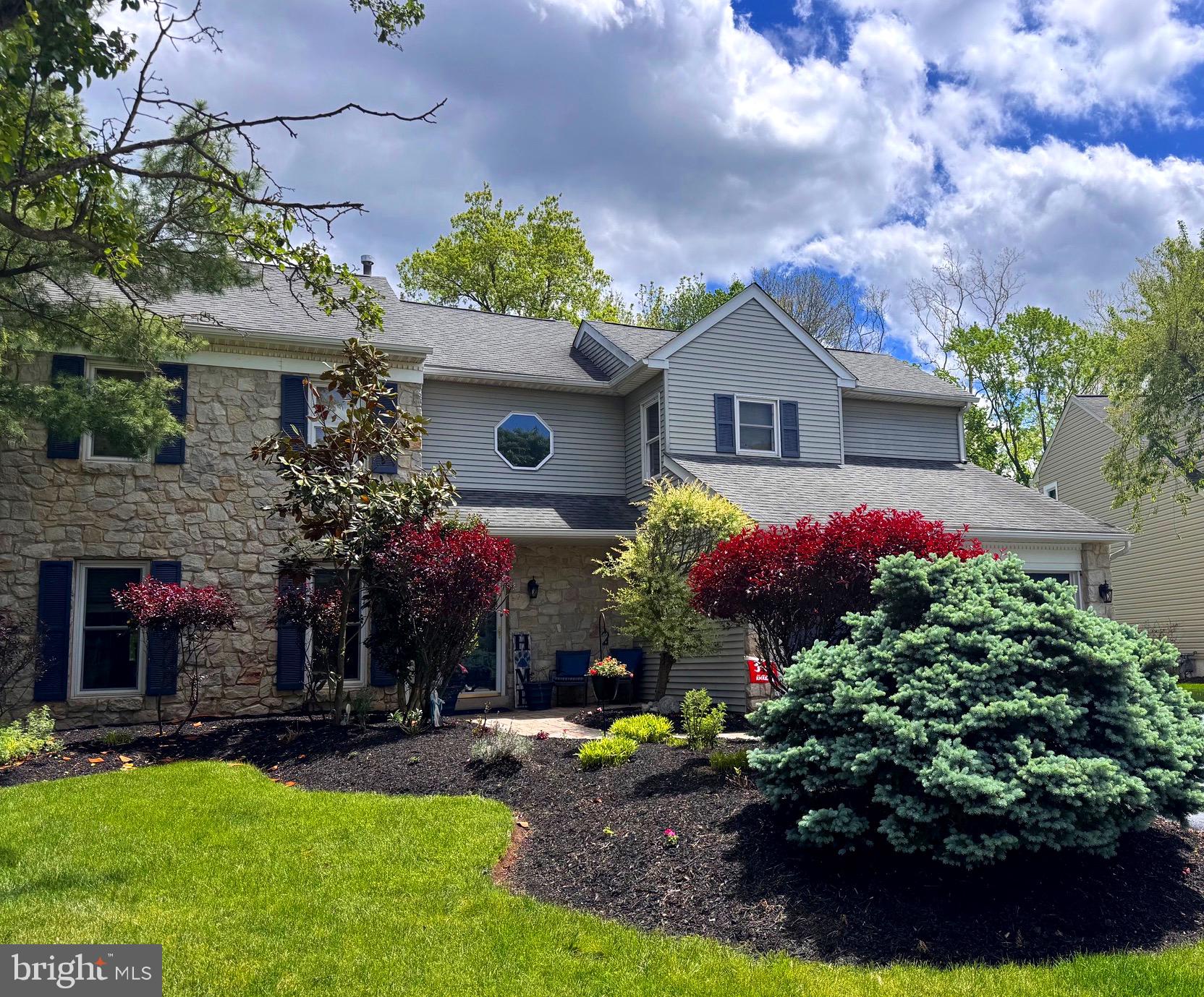 COLLEGEVILLE CROSS - Residential