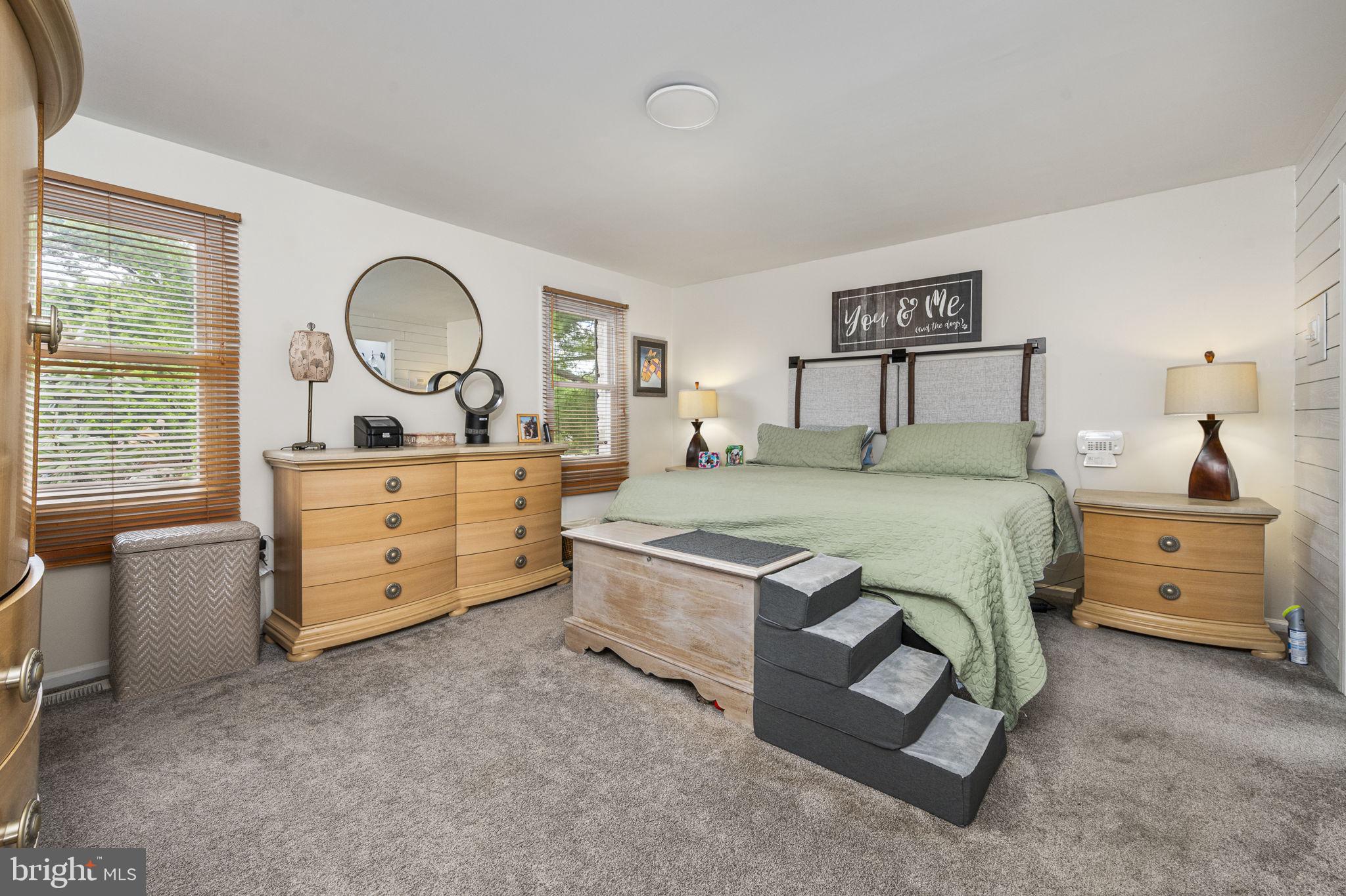 COLLEGEVILLE CROSS - Residential