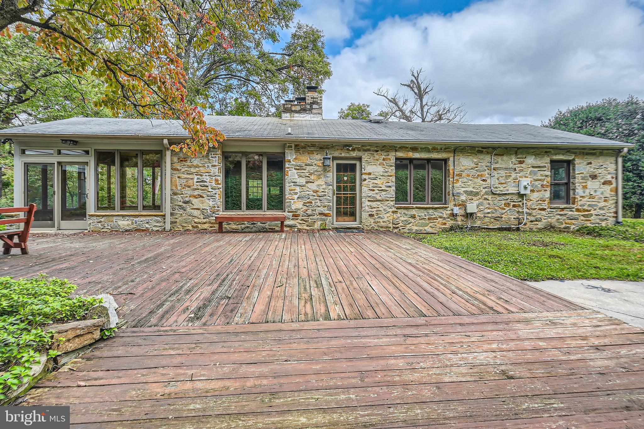 GREENSPRING - Residential