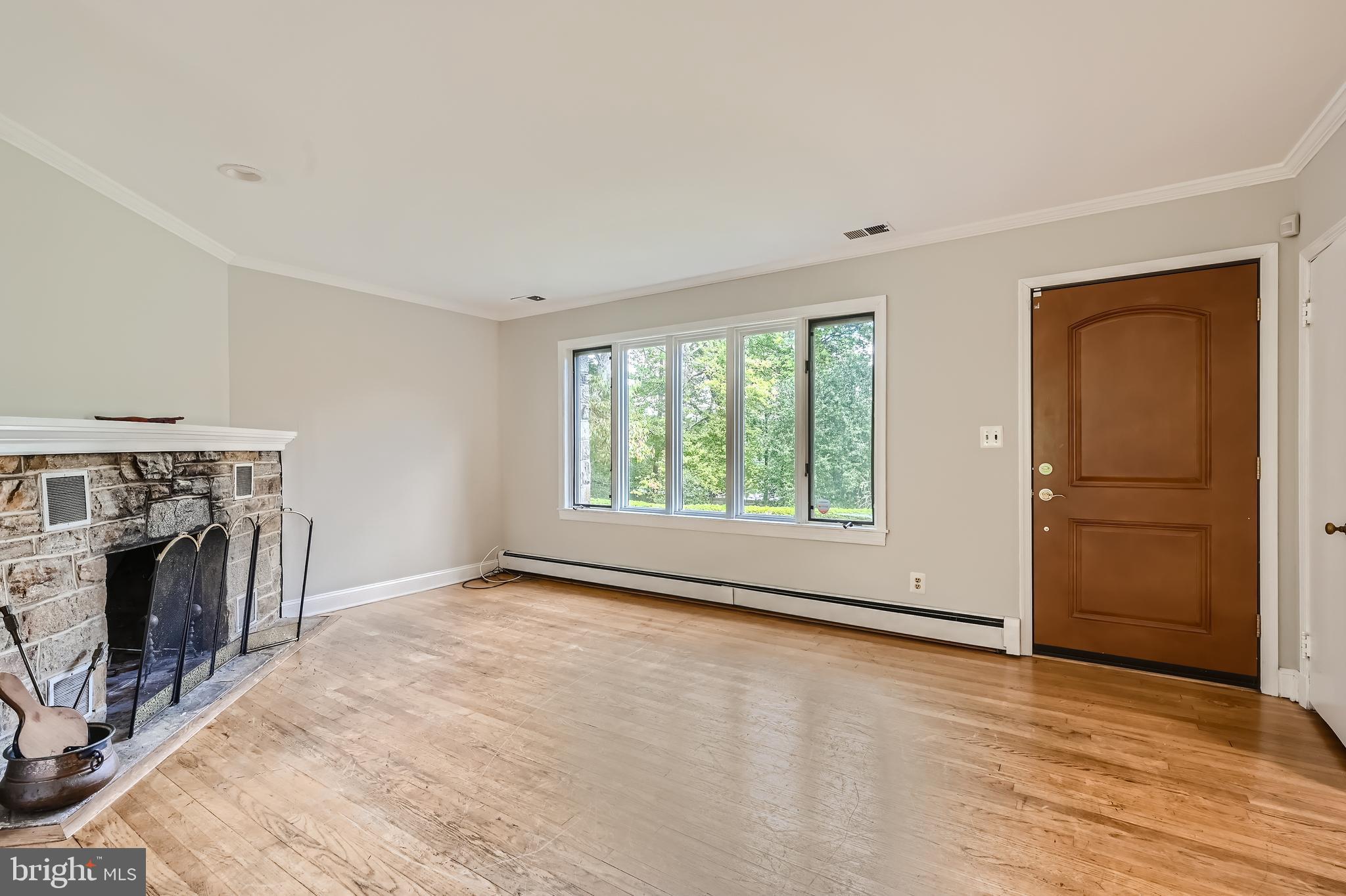 GREENSPRING - Residential