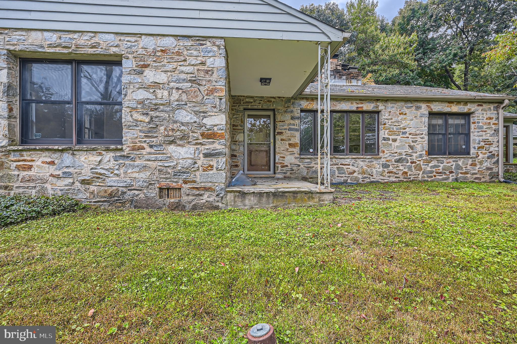 GREENSPRING - Residential