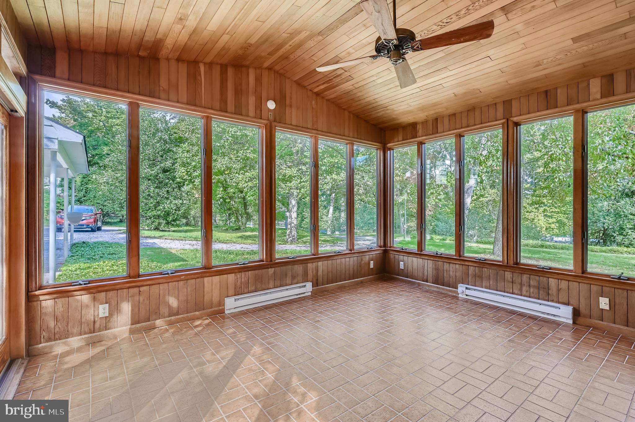 GREENSPRING - Residential