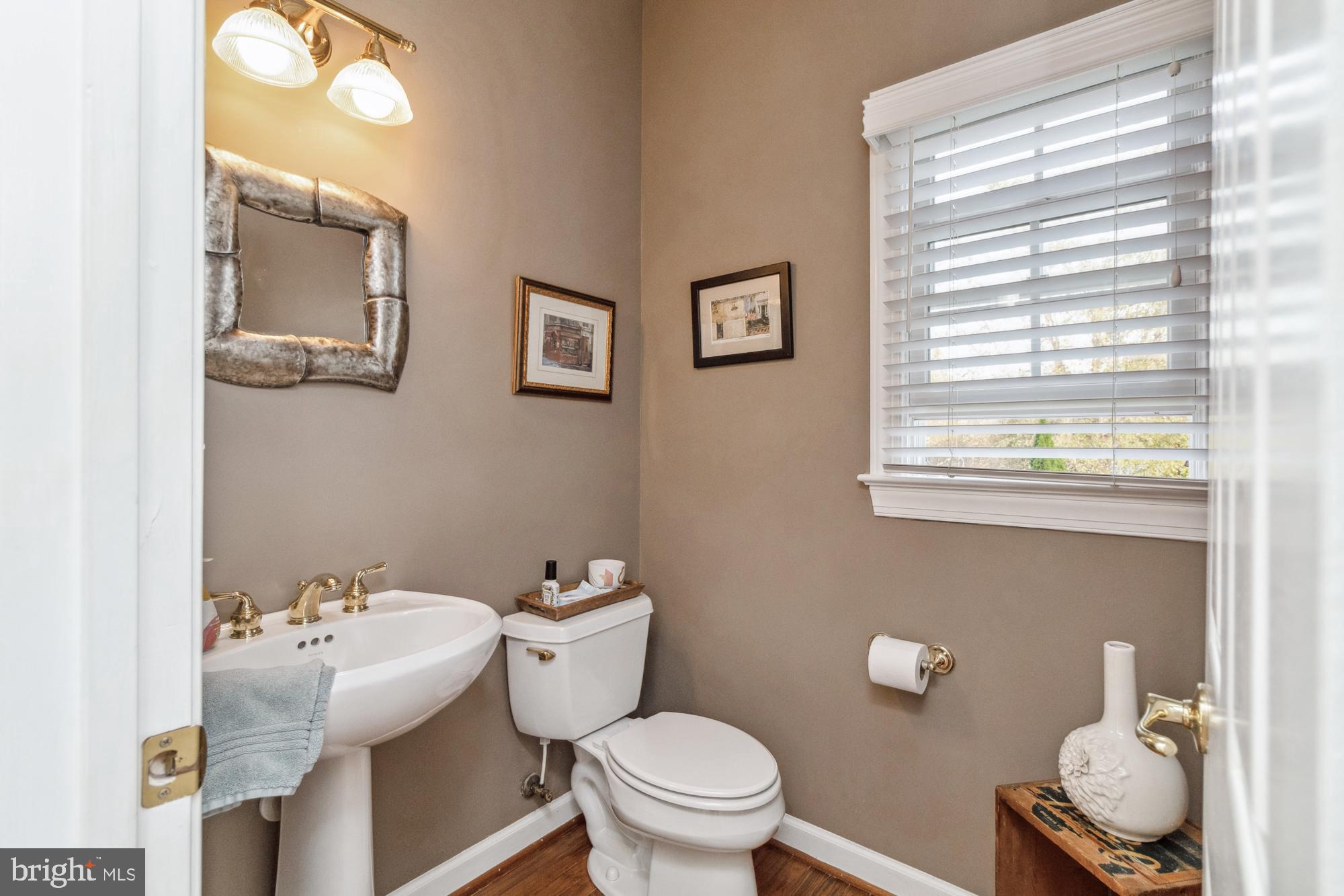 WILLOW CHASE - Residential