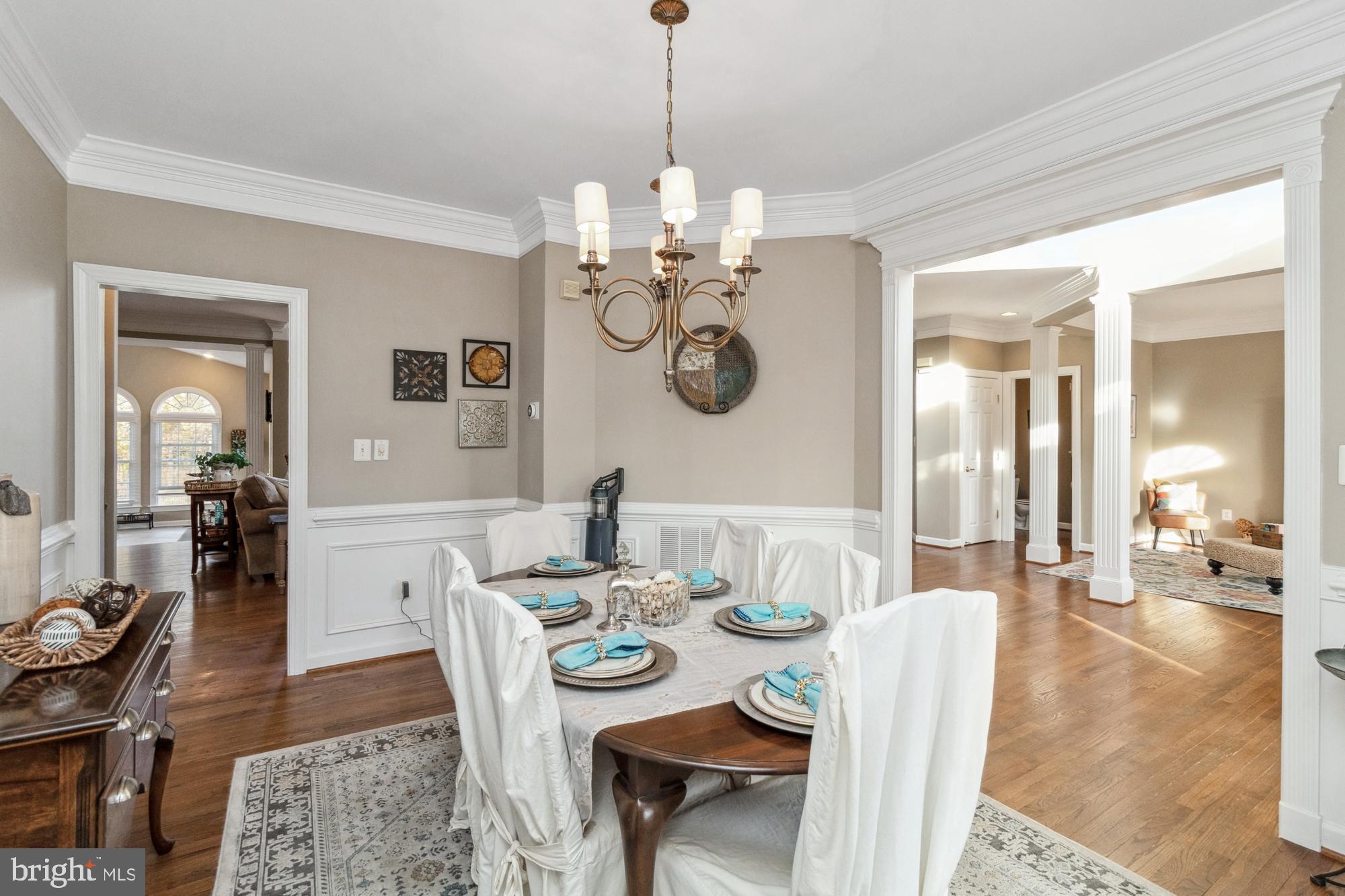 WILLOW CHASE - Residential
