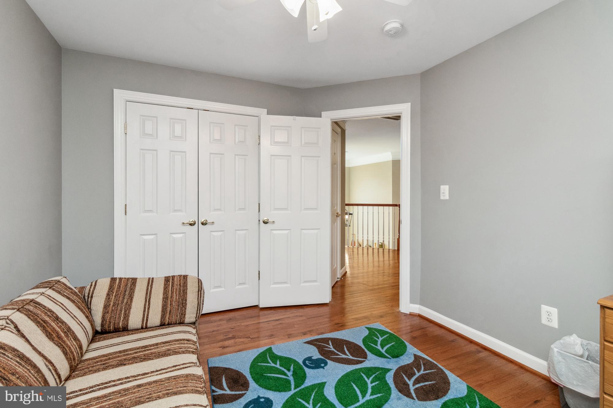 WILLOW CHASE - Residential