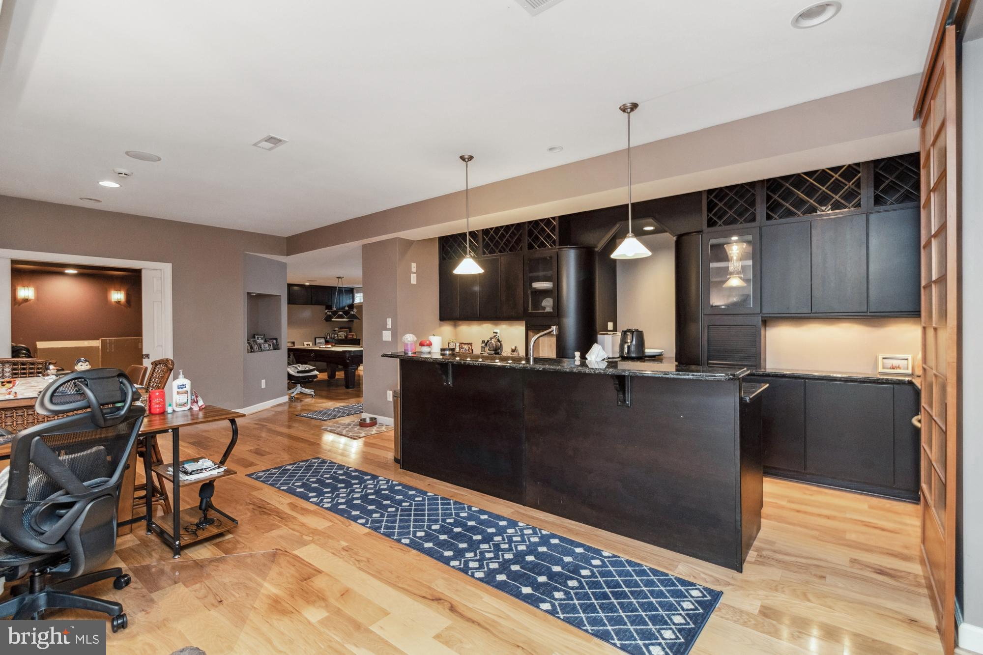 WILLOW CHASE - Residential