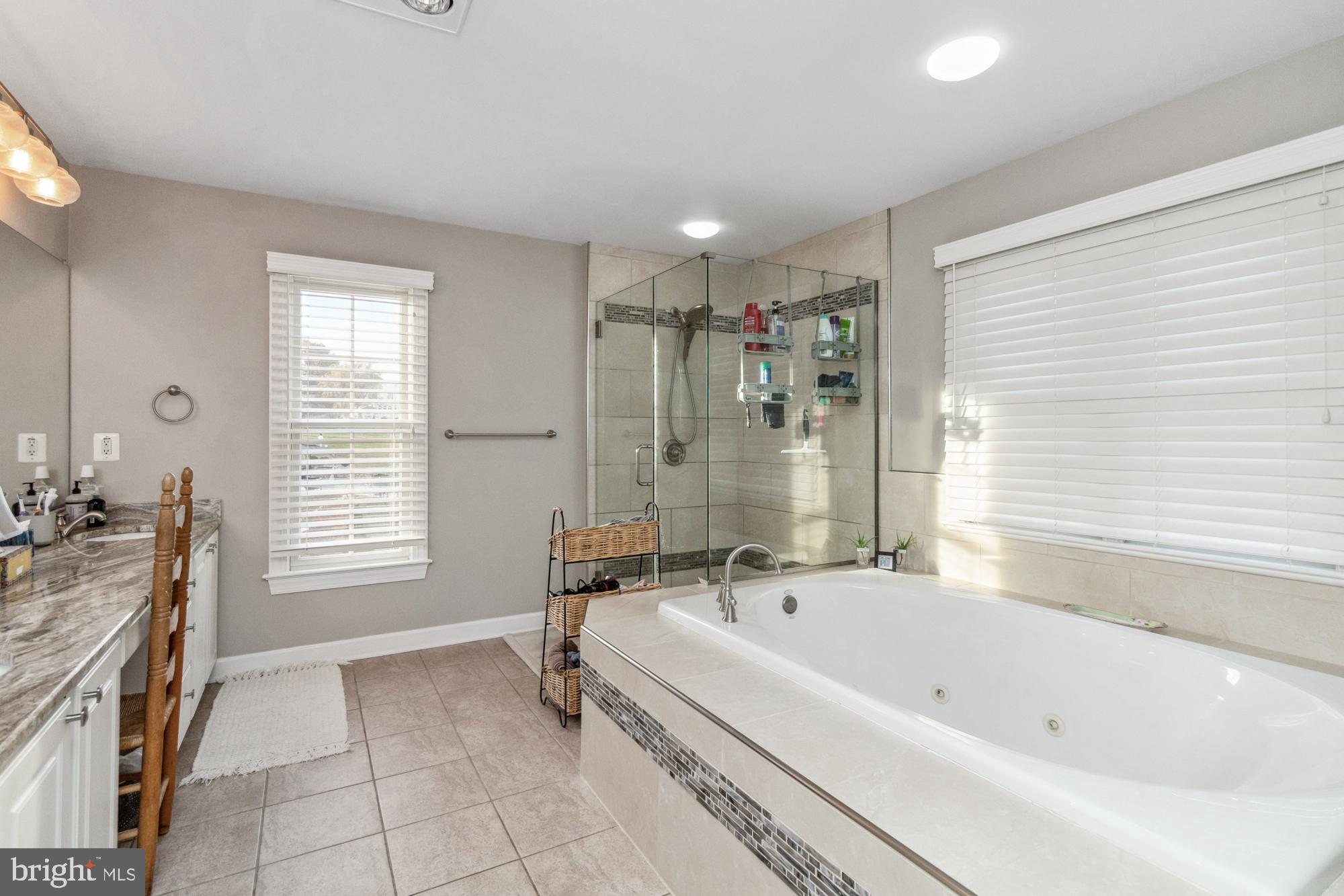 WILLOW CHASE - Residential