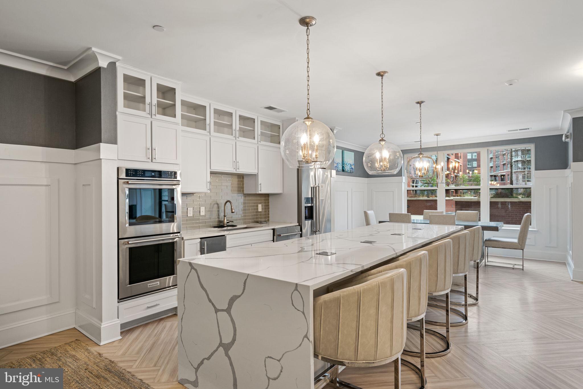 THE ATRIUM AT METROWEST - Residential