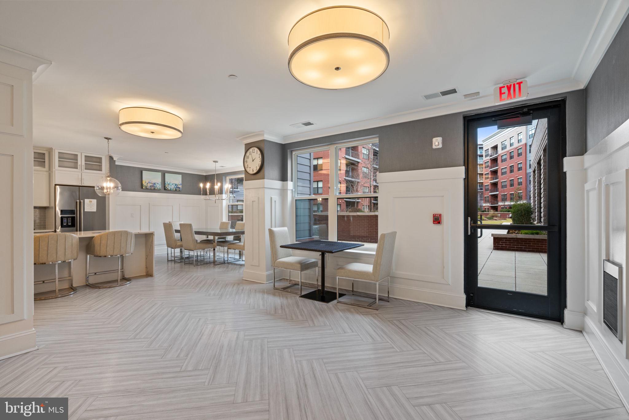 THE ATRIUM AT METROWEST - Residential