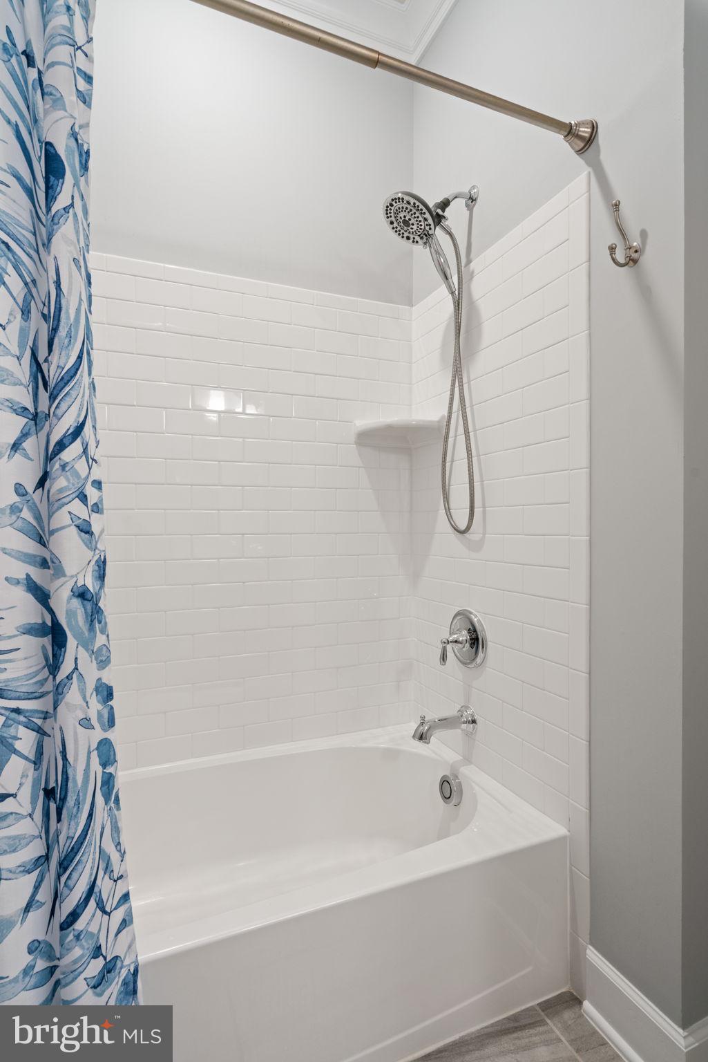 THE ATRIUM AT METROWEST - Residential