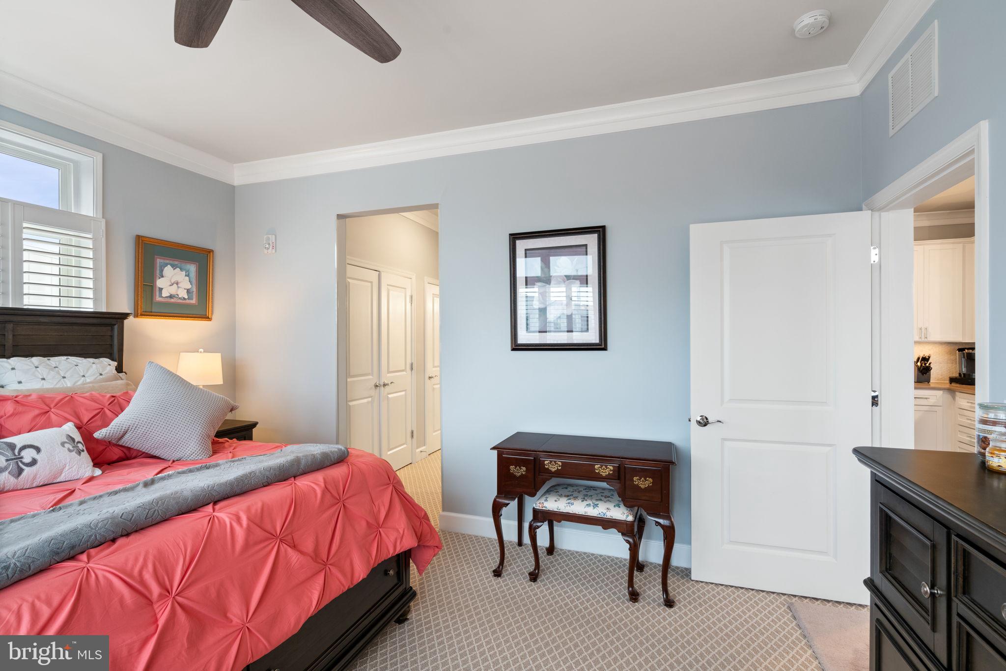 THE ATRIUM AT METROWEST - Residential