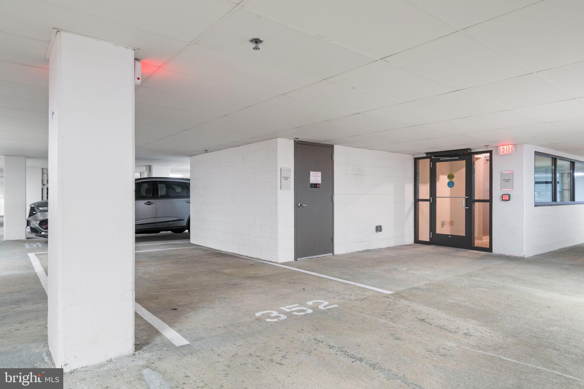 THE ATRIUM AT METROWEST - Residential