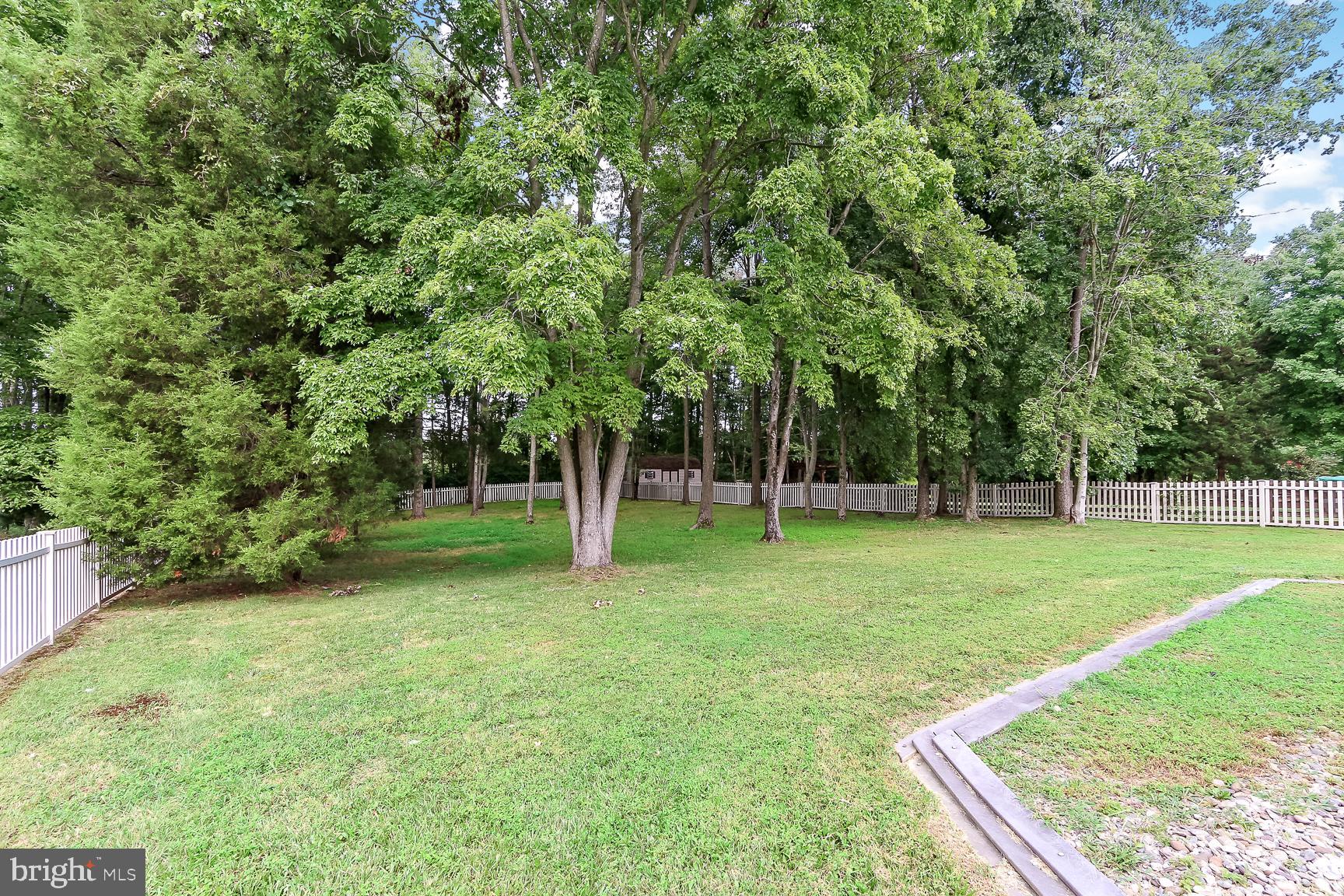 ROYAL HEIGHTS - Residential