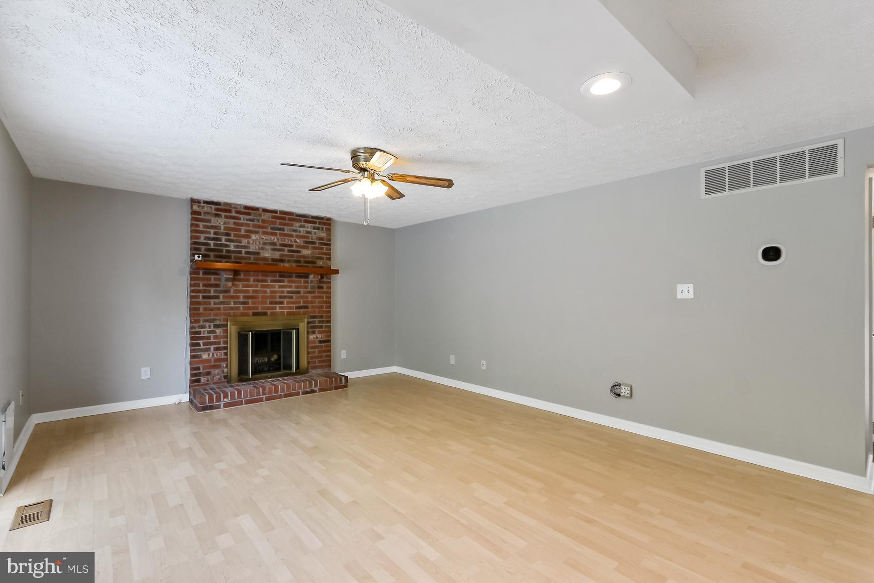 ROYAL HEIGHTS - Residential