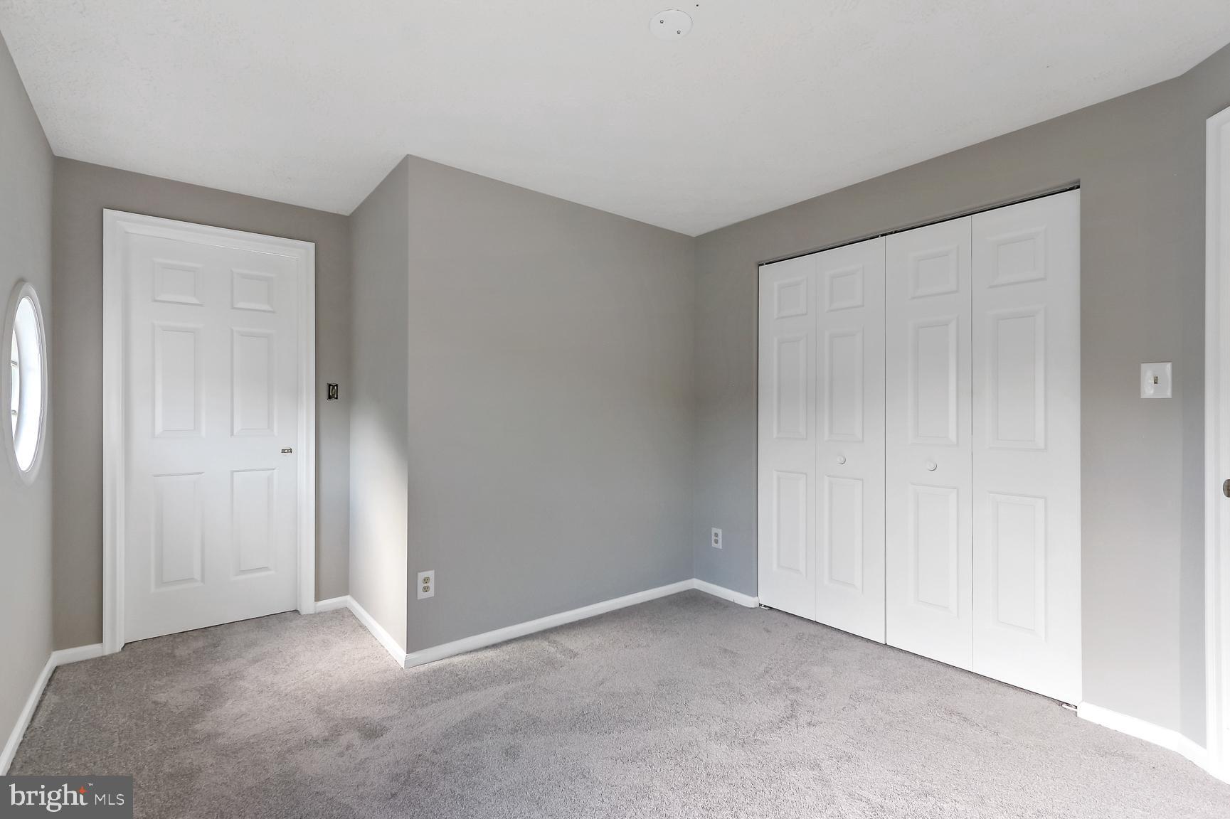 ROYAL HEIGHTS - Residential